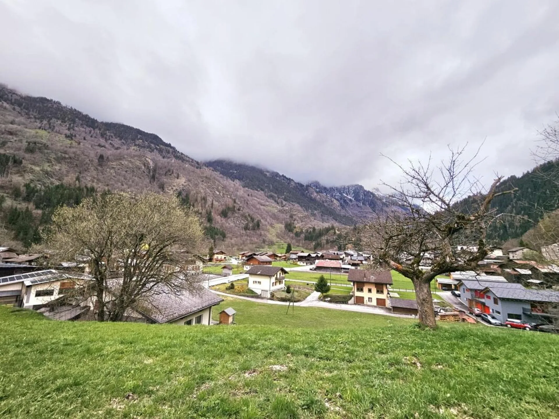 Appartement mit Terrasse und Garten in Bau