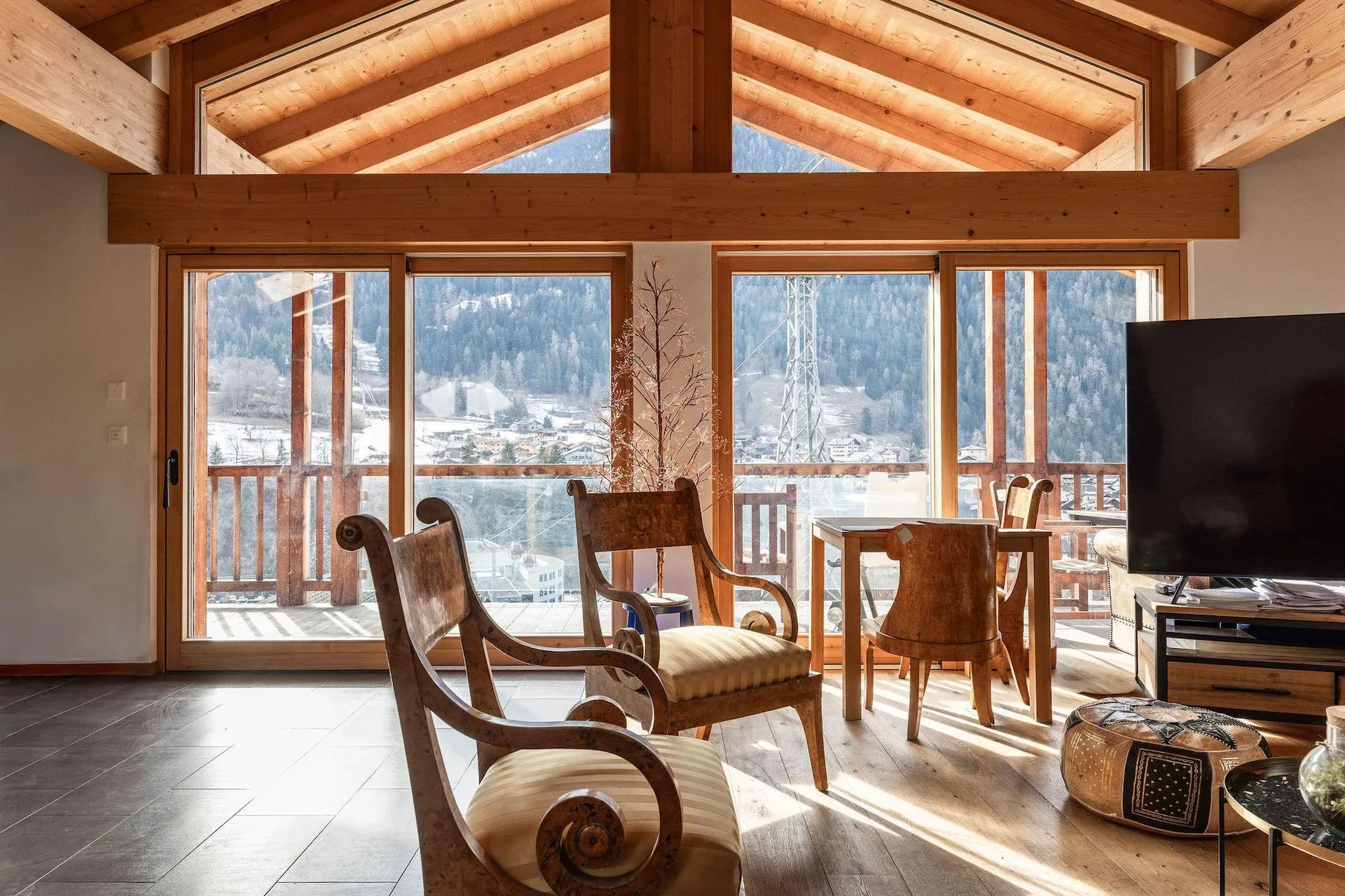 Penthouse with 5.5 rooms in Le Châble