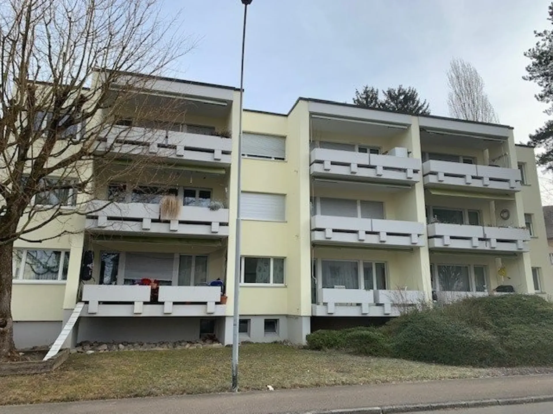 Gemütliche 1.5-Zimmer-Wohnung mit Balkon in Bachenbülach