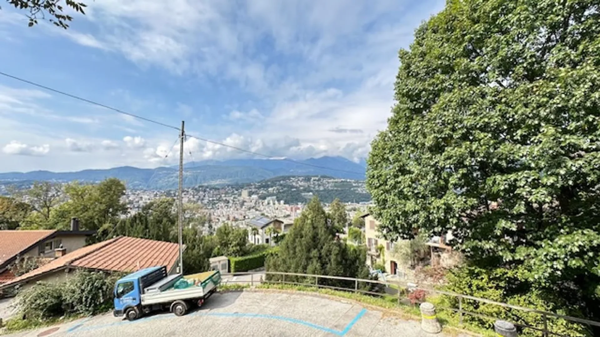 Albonago - Zweifamilienhaus 5.5 Zimmer Mit Seeblick