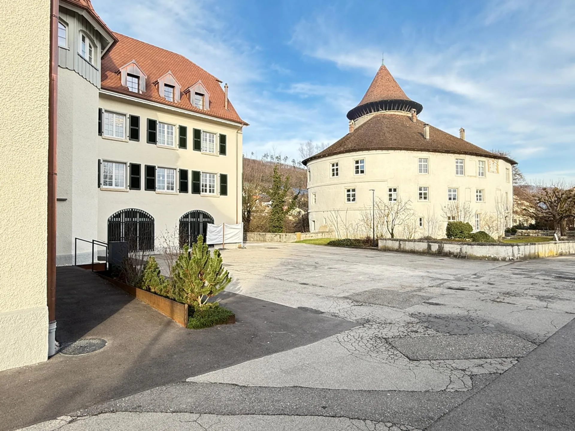 Erstvermietung beim Schloss Zwingen - Für Paare, WG oder allein