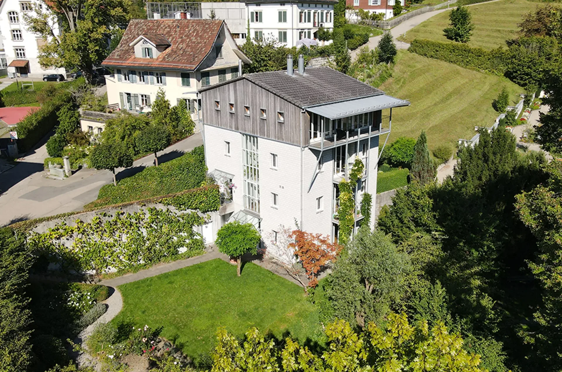 Besonderes Architektenhaus über den Dächern von Lichtensteig