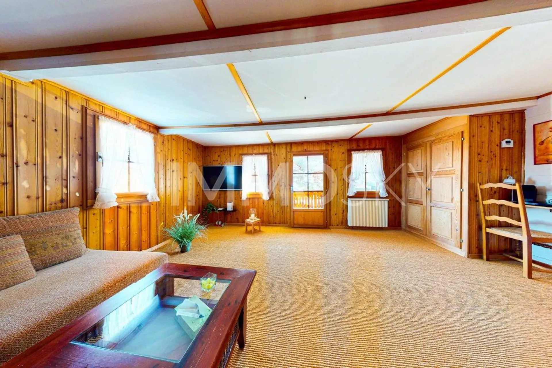 VIRTUELLE BESICHTIGUNG: 4.5-Zimmer-Wohnung (REN. ca. 5%)