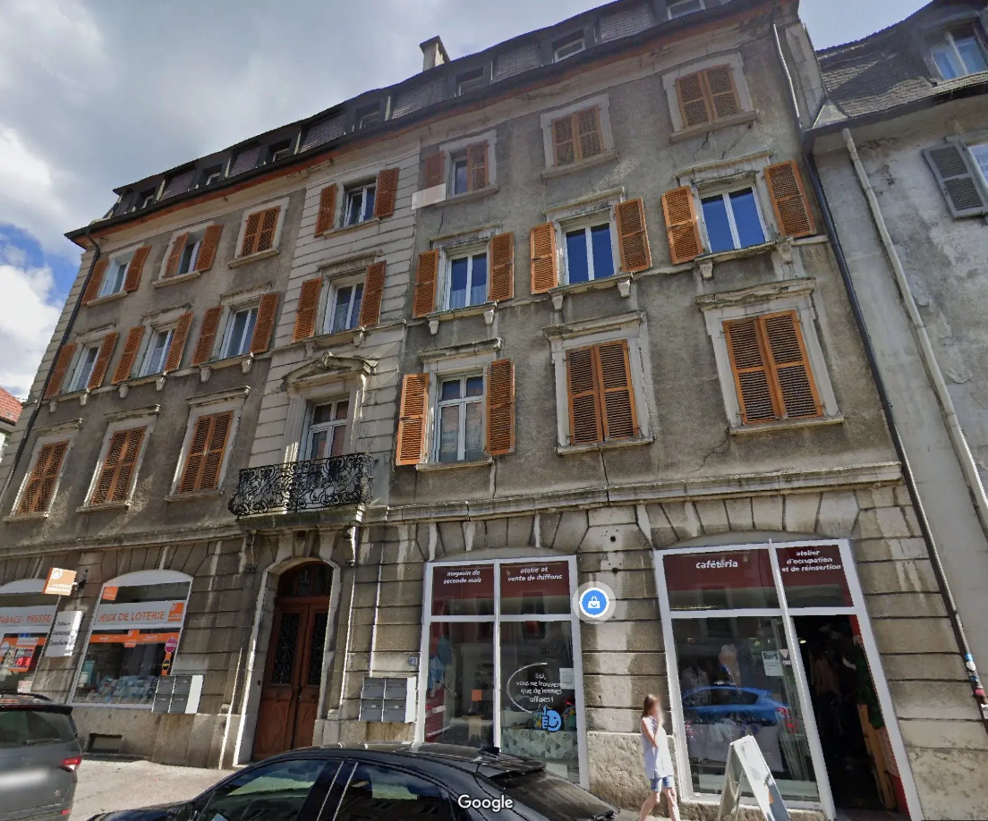 Geräumige 3,5-Zimmer-Wohnung im Herzen von Le Locle