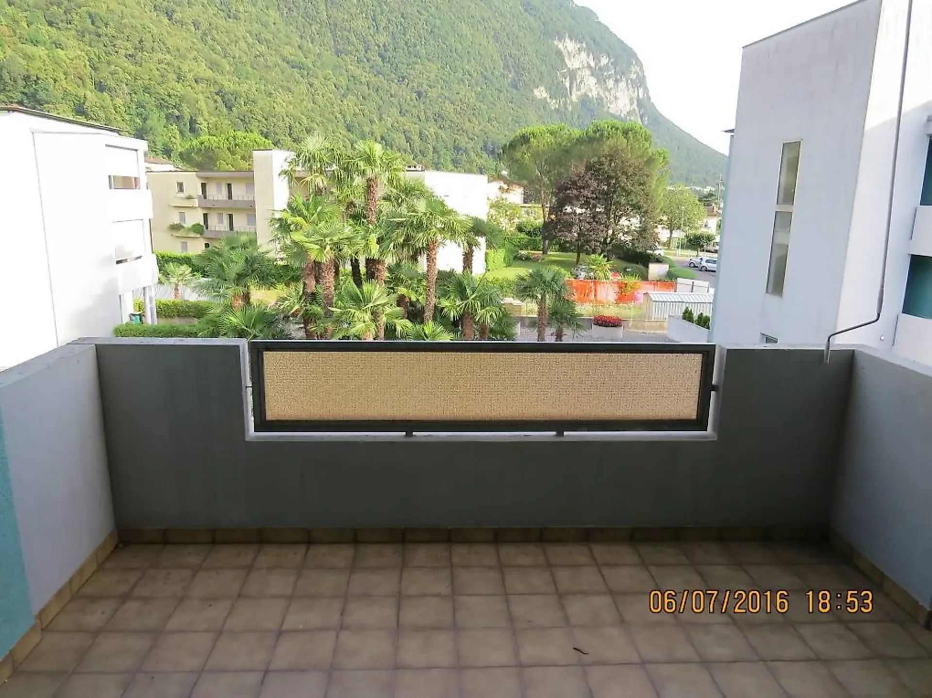 Möbliertes Appartement monolocale in Melano zu vermieten