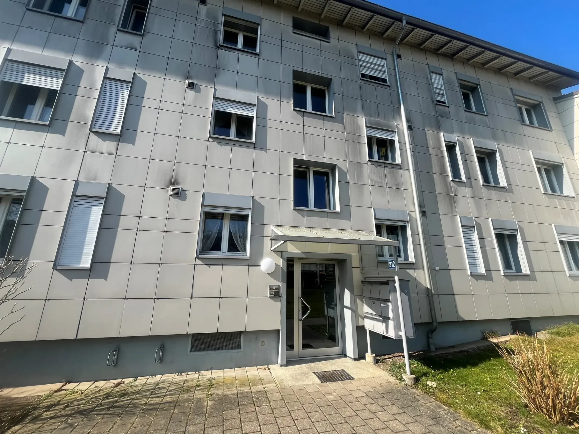 La tua nuova casa a Oerlikon, situata in centro e yet tranquilla