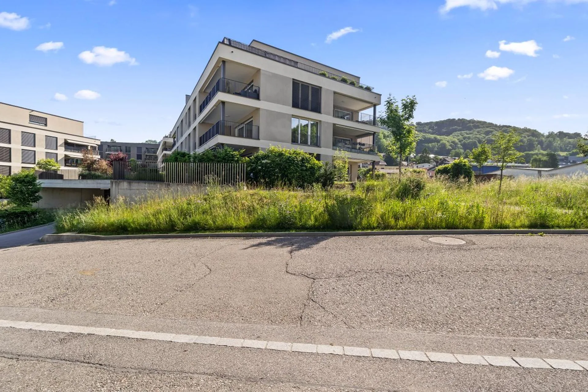 Neuwertig - attraktive, hochwertige Wohnung im Dorfzentrum