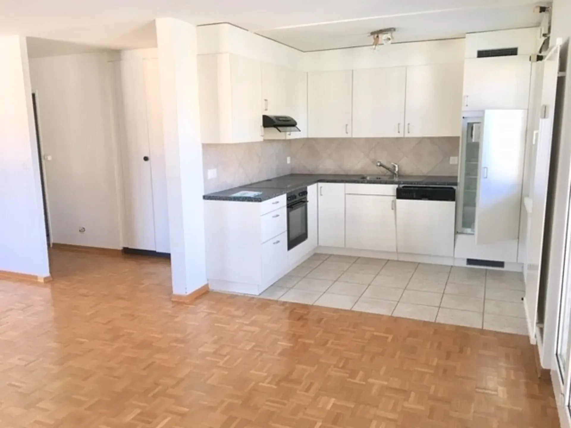 Schönes 3.5-Zimmer-Apartment im 5. Stock