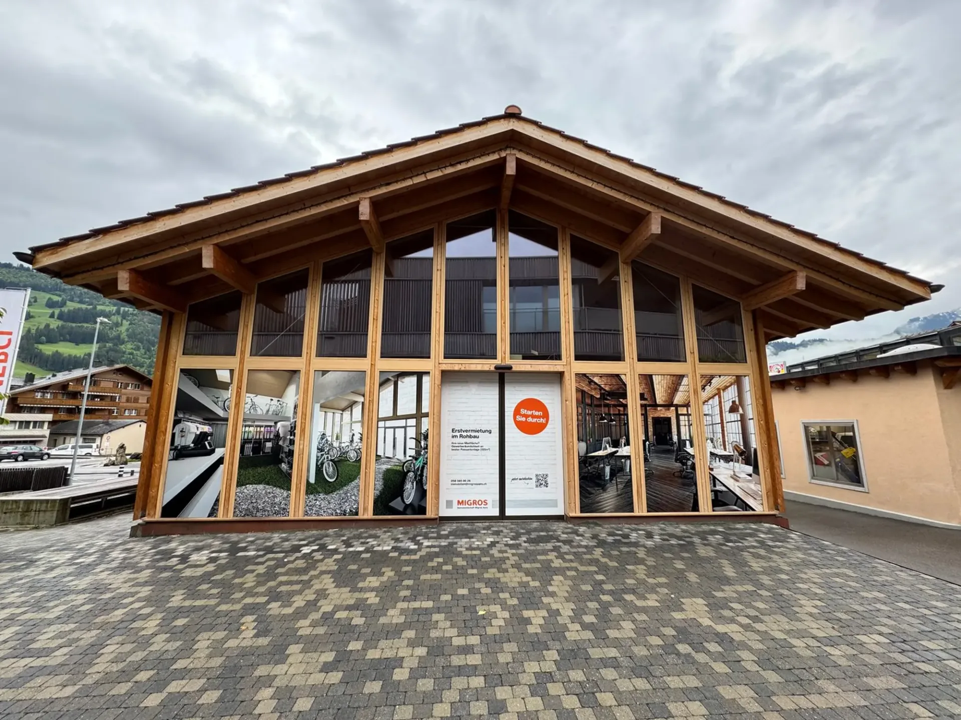 Attraktive Büro-/Atelierfläche im Herzen von Zweisimmen
