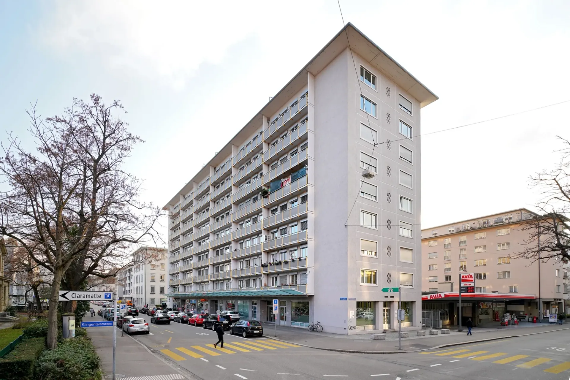 Einstellhallenplätze am Claragraben zu vermieten!