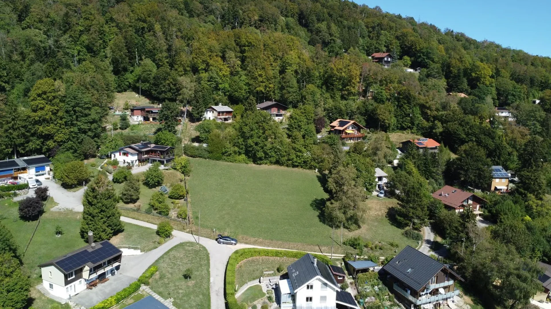 2 Grundstücke à 1100 m² - 30 Minuten von Genf