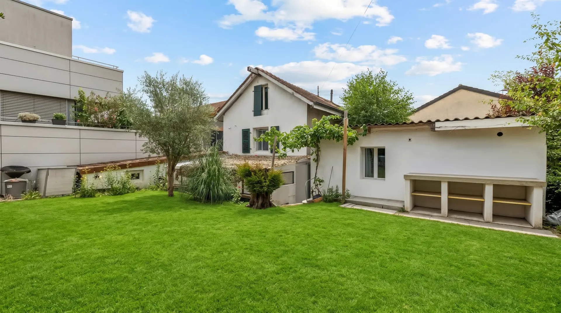 Einfamilienhaus mit Garten und unabhängiger Wohnung in Vernier