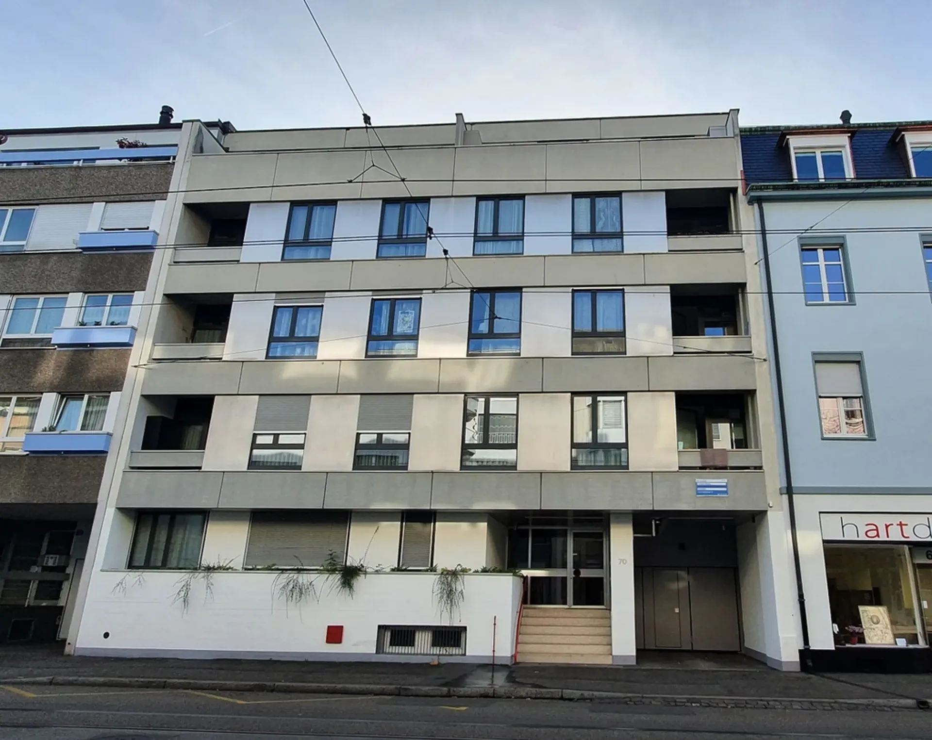 Einstellplätze Nähe Aeschenplatz