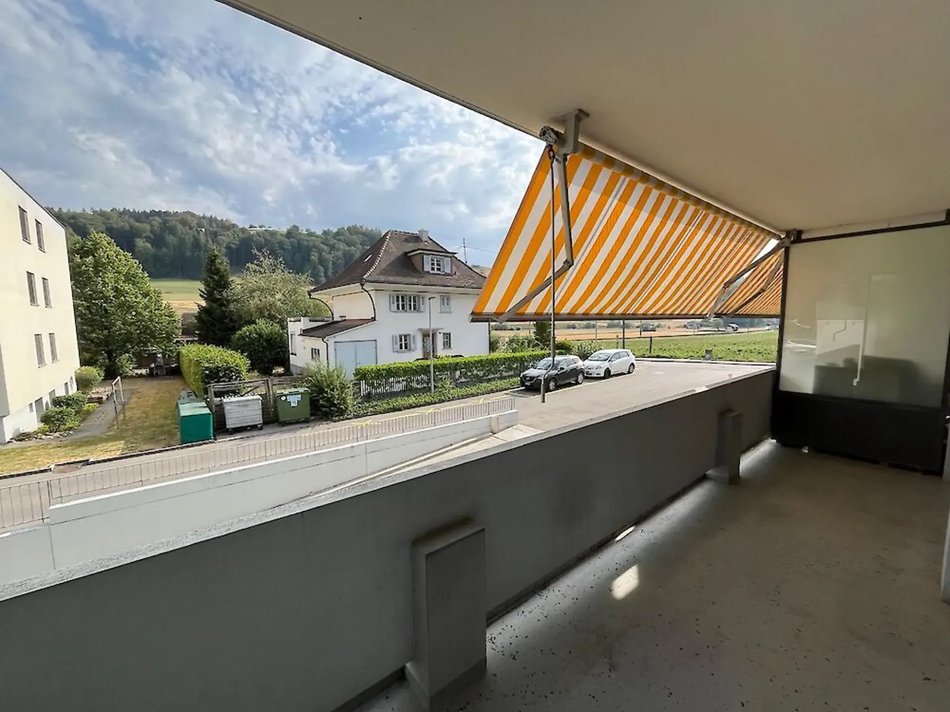 Charmante 3.5-Zimmer-Wohnung im Herzen von Stettlen