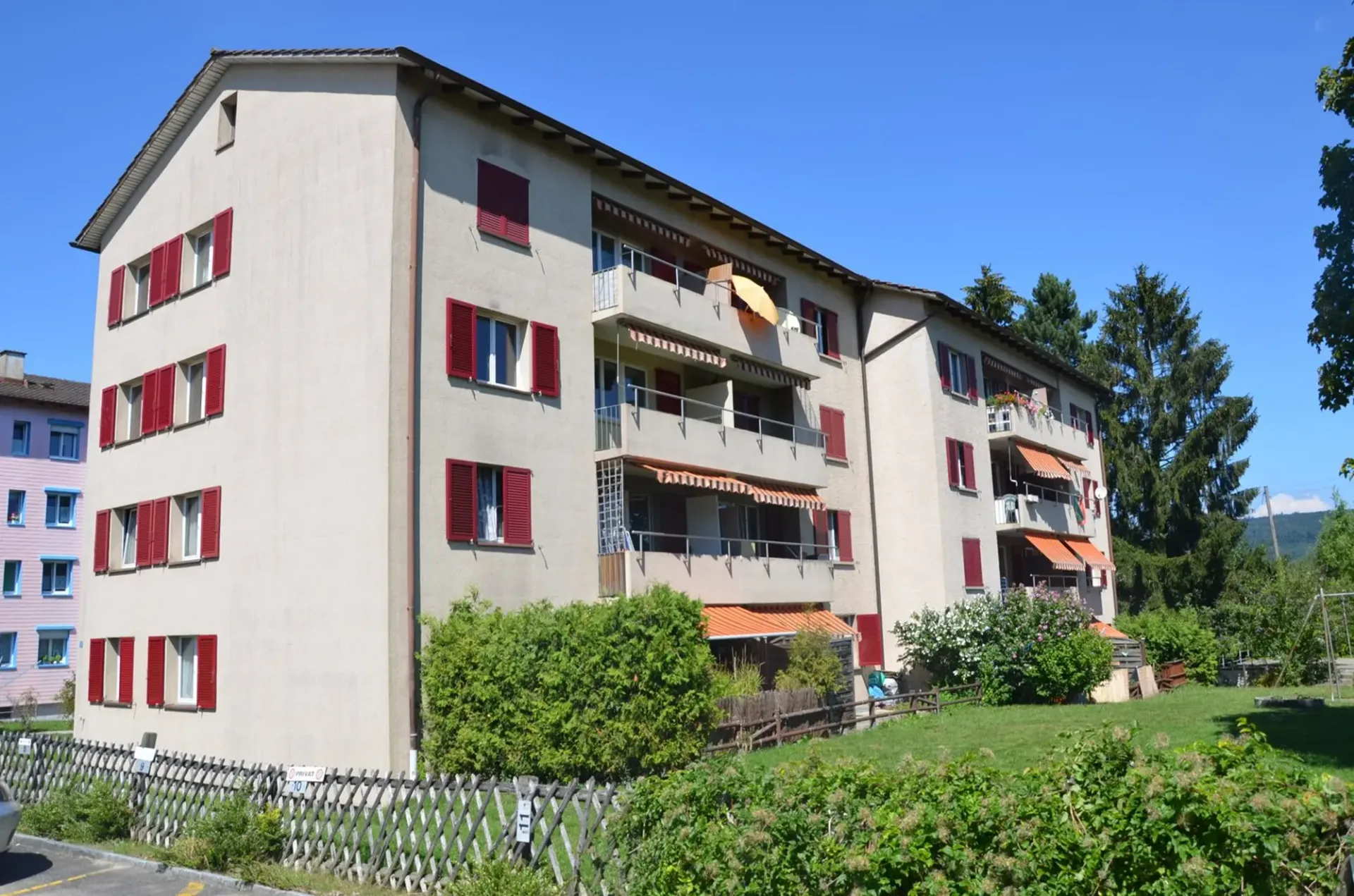 frisch renovierte 3-Zimmer-Wohnung mit eigenem Gartensitzplatz