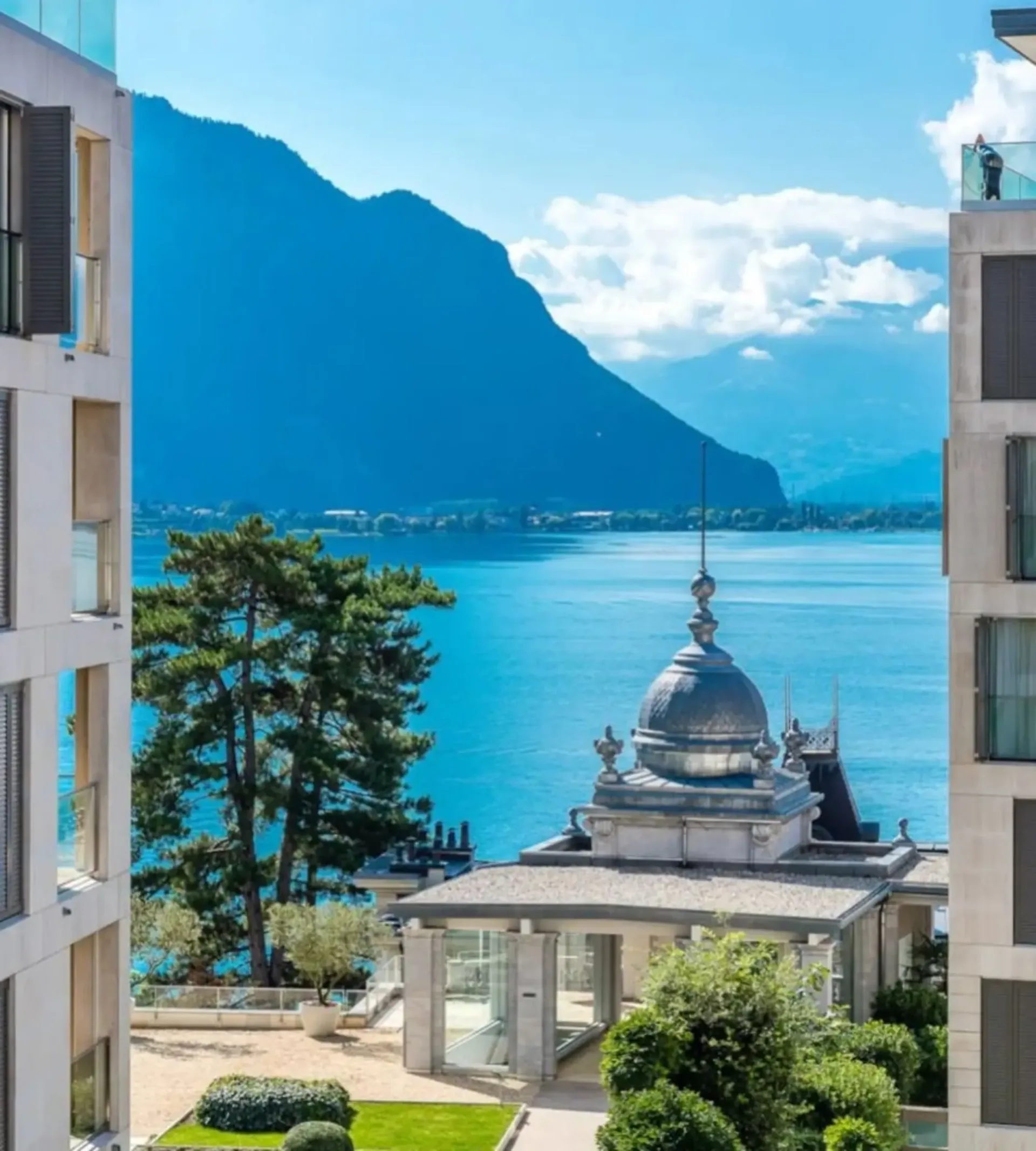 Bel appartement de standing de 3.5p meublé à Montreux avec vue au lac