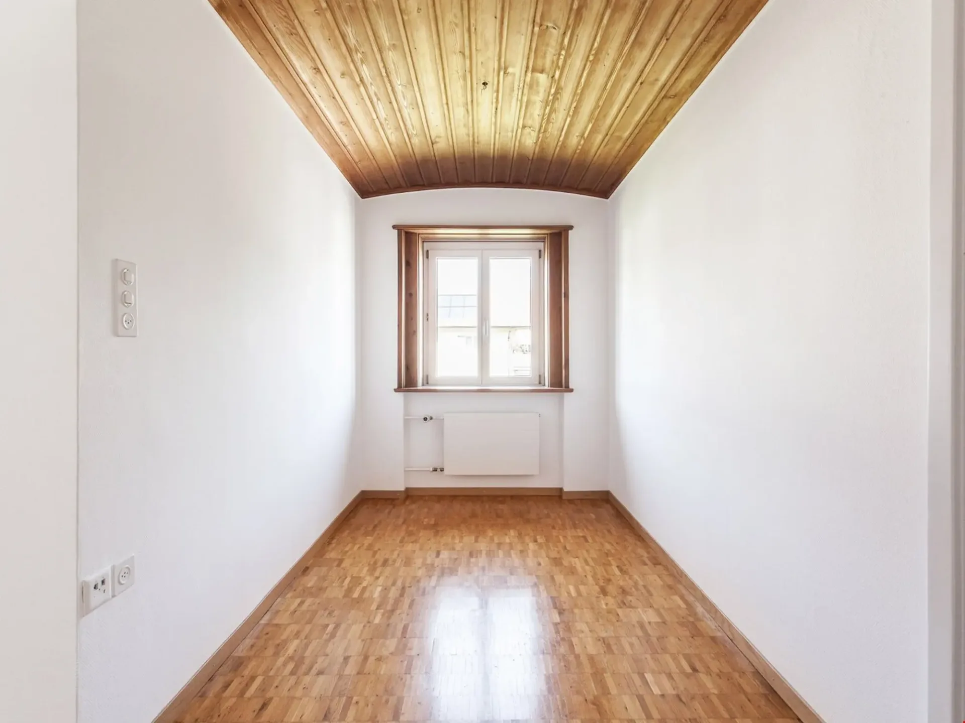 Lichtdurchflutete 3.5-Zimmer-Wohnung mit Balkon in St. Gallen