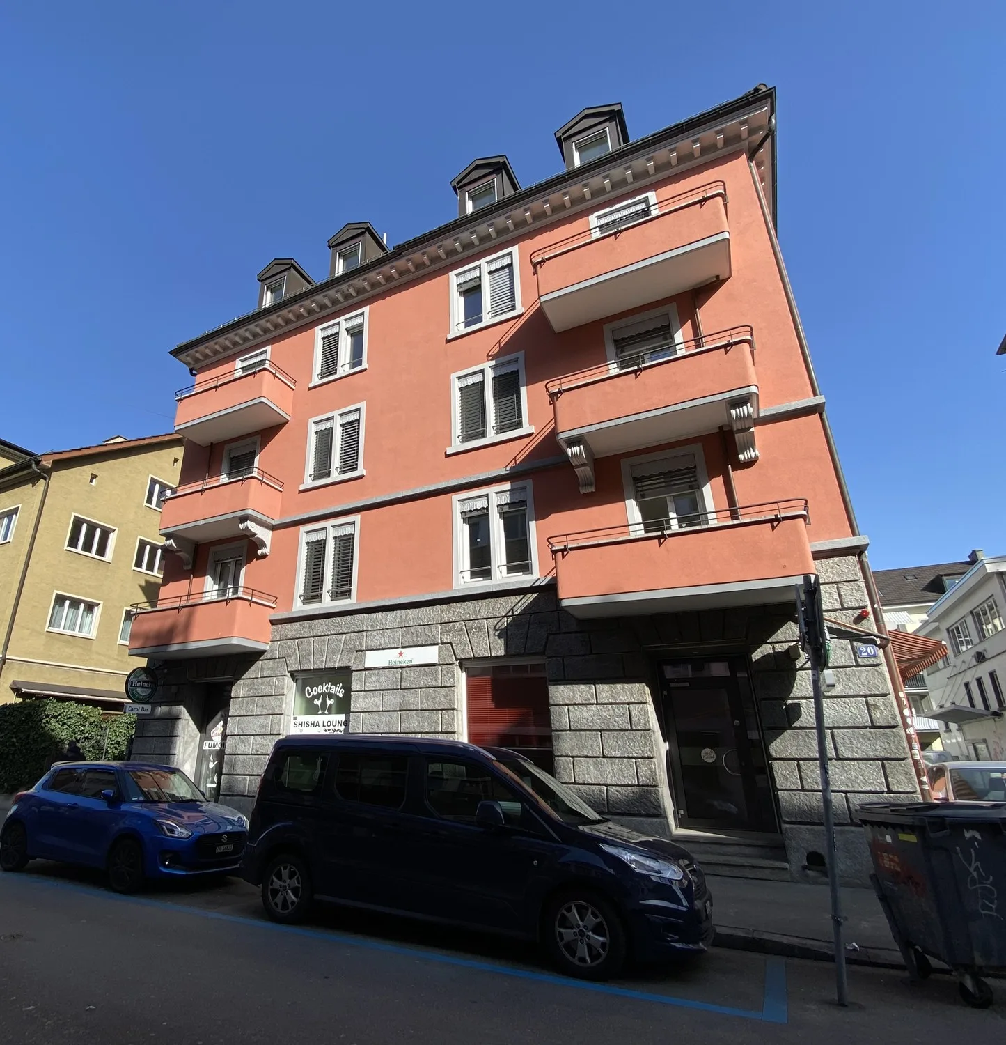 Charmante 2-Zimmer-Wohnung an zentraler Lage im Kreis 4