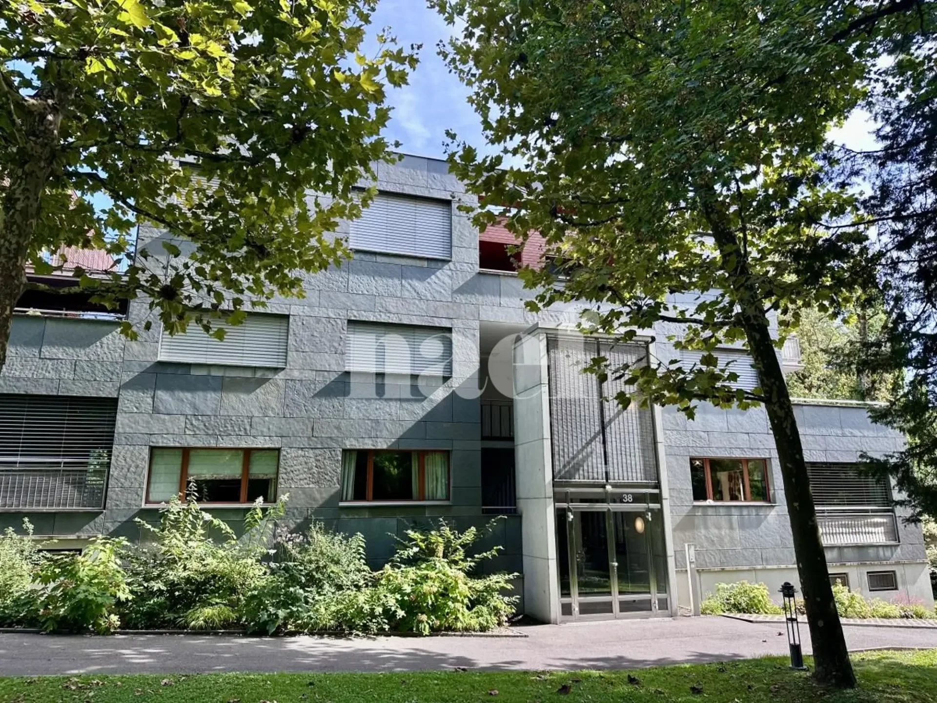 Elegantes Duplex im Herzen von Cologny