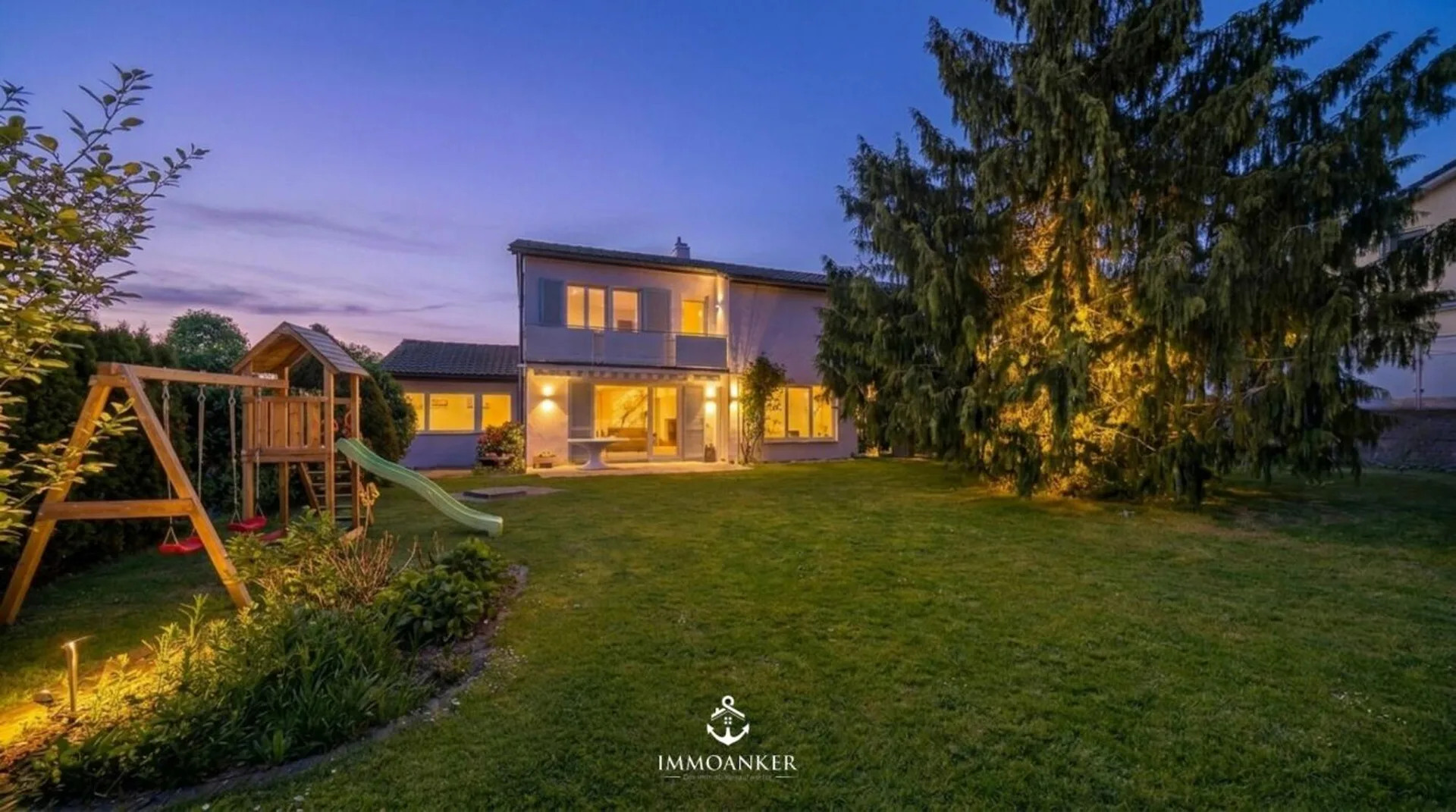Charmantes 7-Zimmer-Einfamilienhaus mit Garten, Terrasse und Einliegerpotenzial in Uzwil