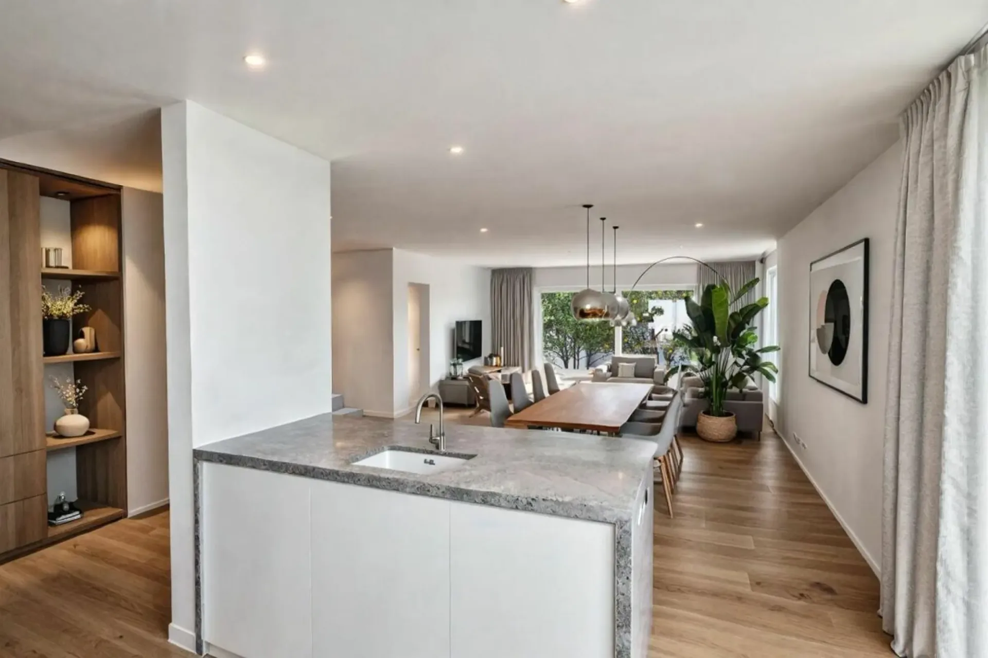 Haus 1 / 7.5 Zimmer Einfamilienhaus am Bach
