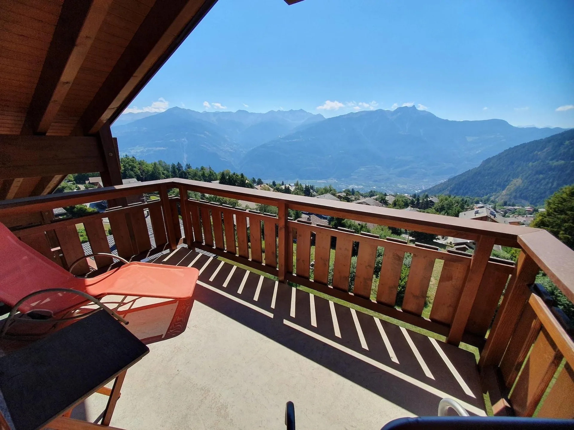Coup de coeur ! Appartement 3.5 pièces, attique, duplex, orienté sud, à Ovronnaz/VS