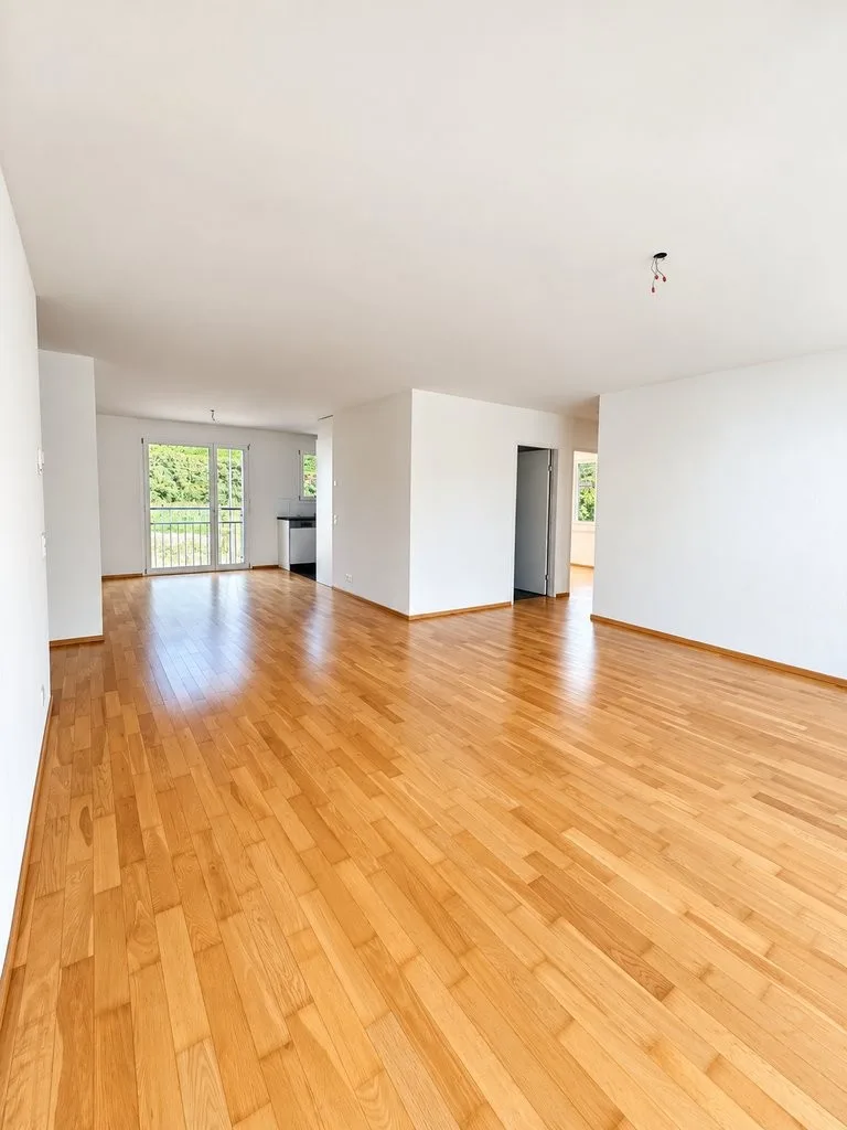 Moderne 4.5 Zimmer Wohnung zu vermieten