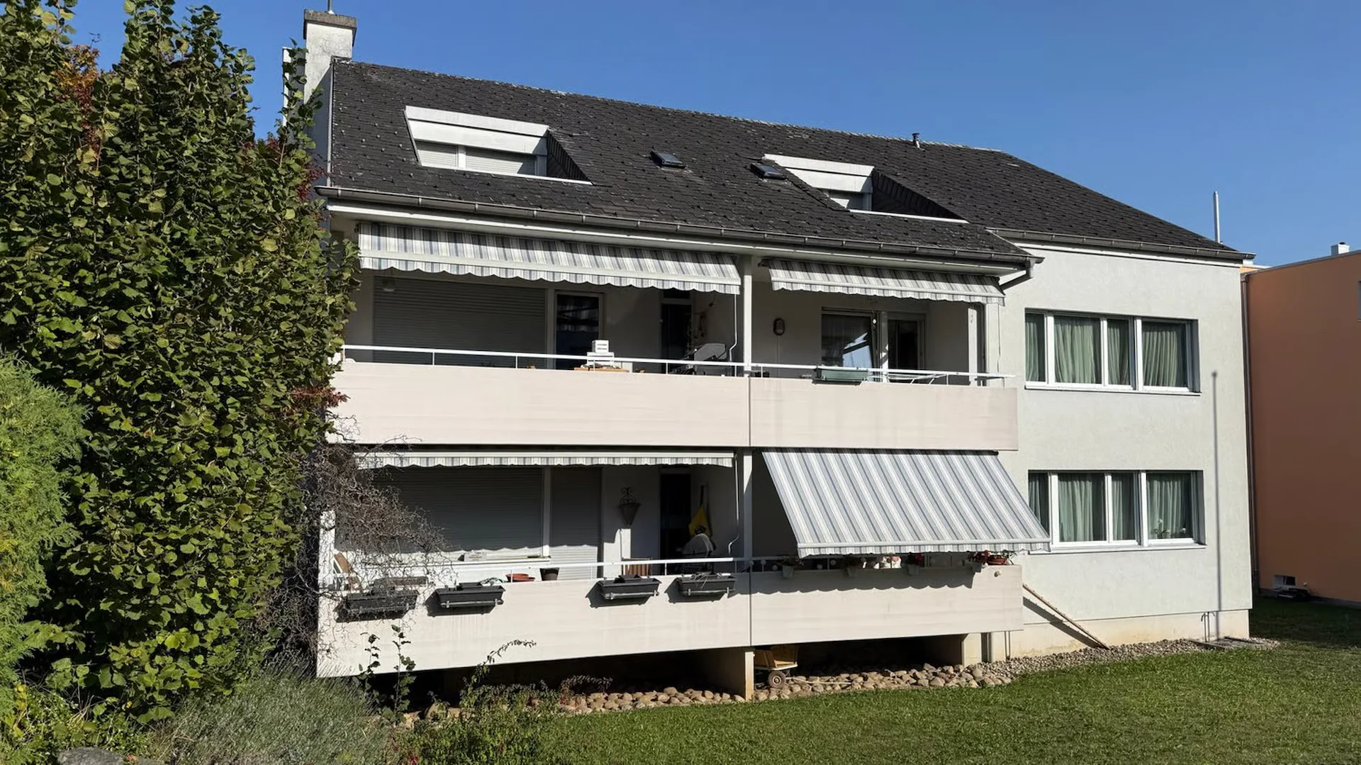 Maison multifamiliale attractive à Wallisellen – avec 6 appartements