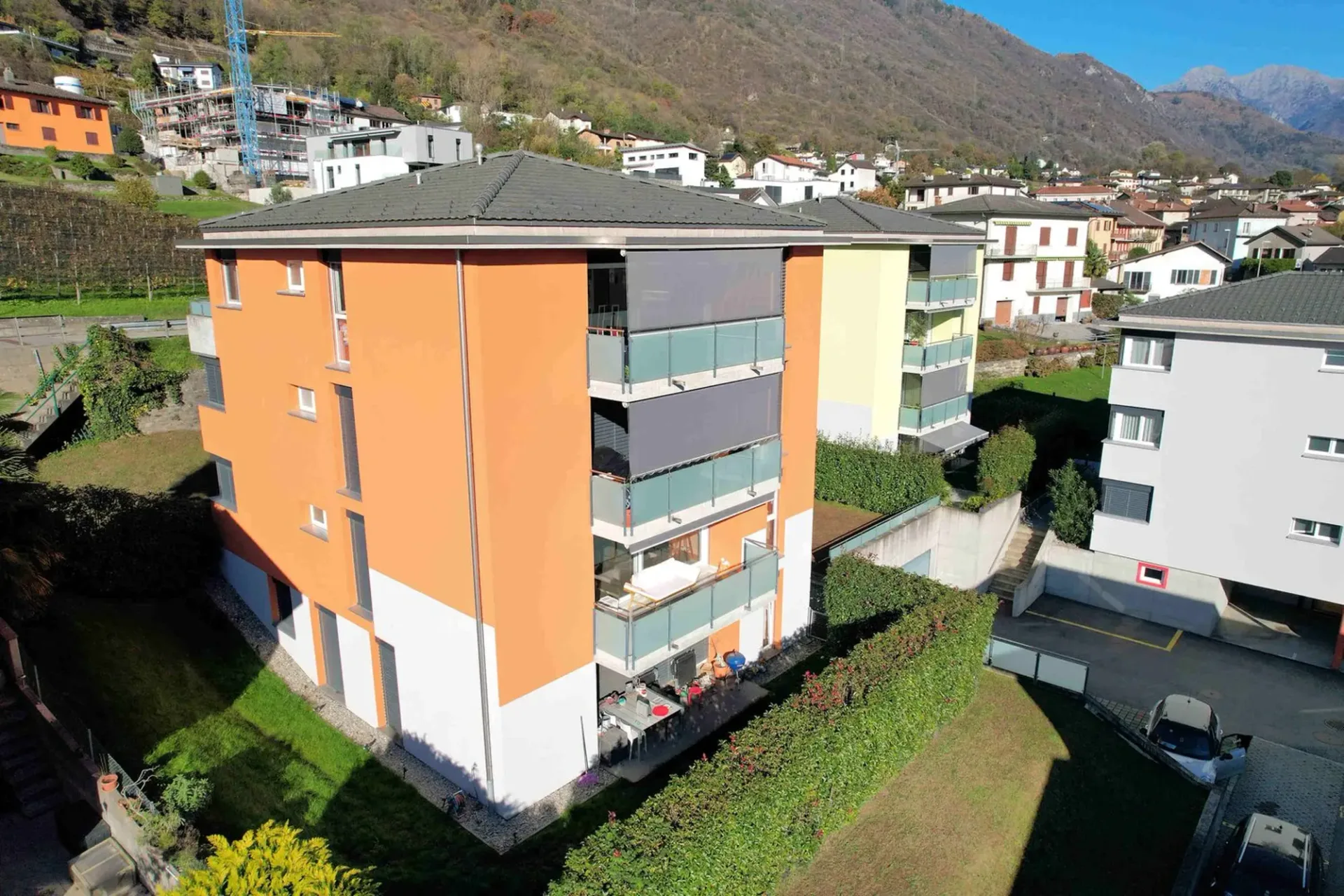 Elegante appartamento in piccola costruzione uno per piano