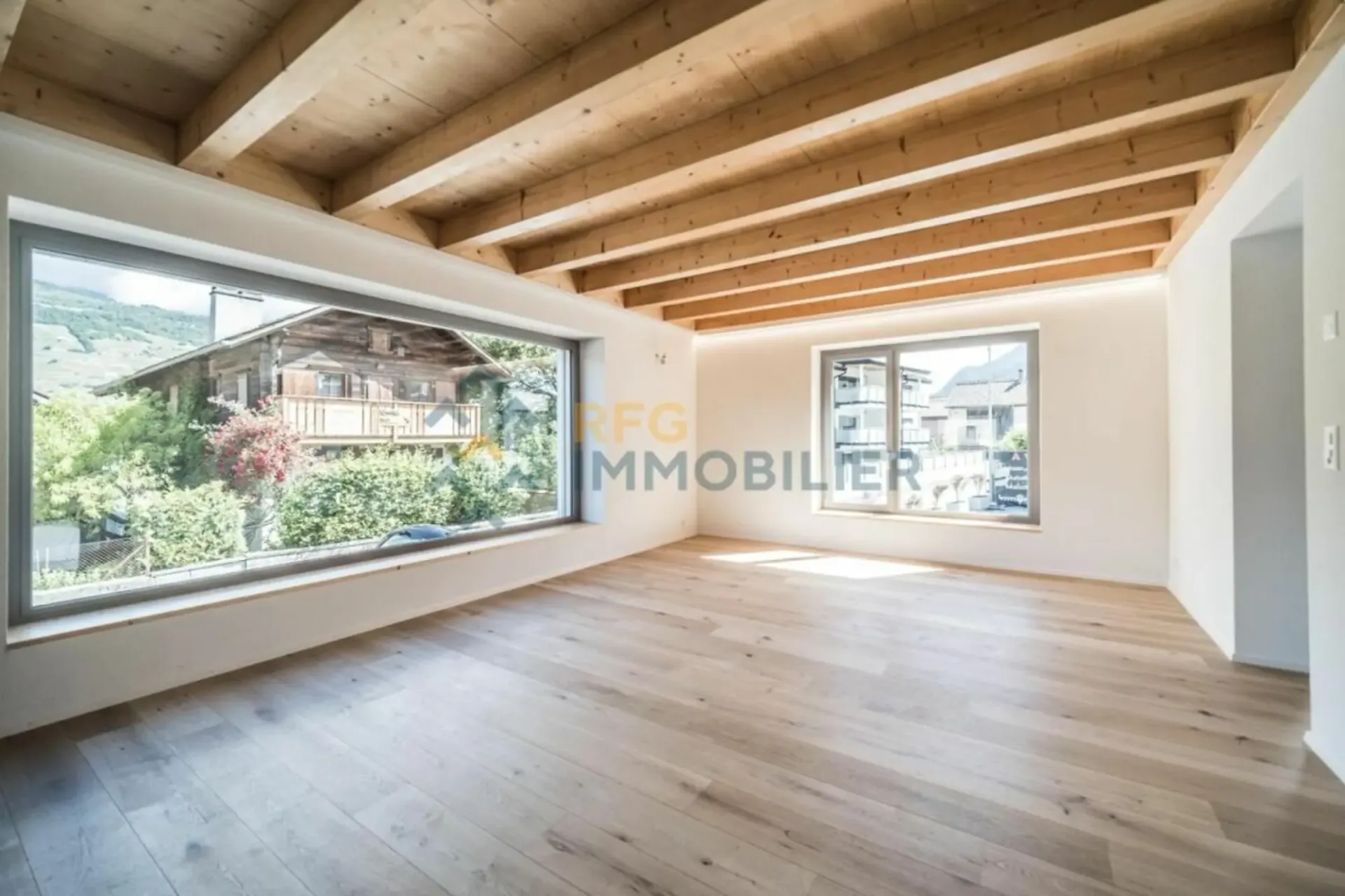 Angrenzende Villa 3.5 Zimmer in Réchy