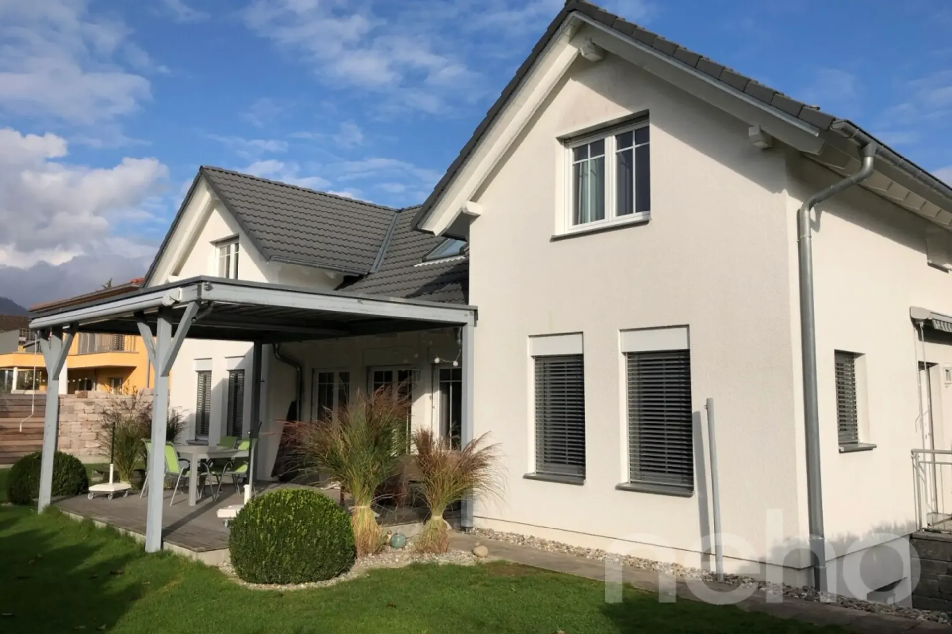 8.5 - Zimmer Einfamilienhaus mit viel Platz, Garten & ruhiger Wohnlage