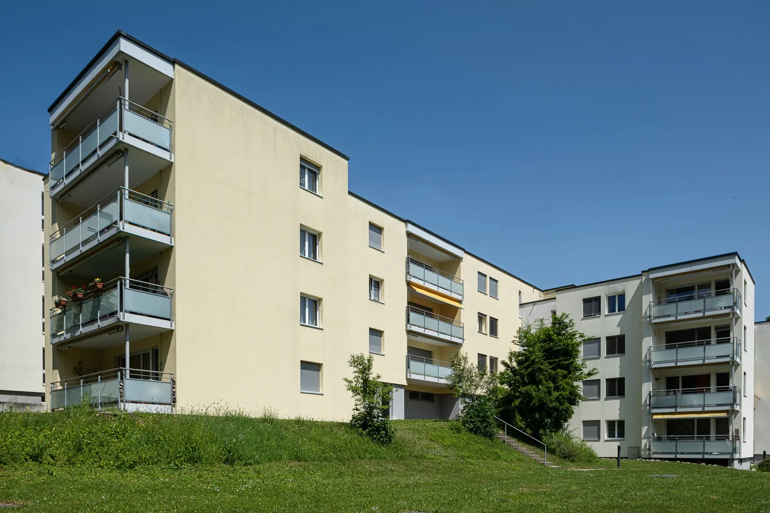 Appartement spacieux 4.5 pièces avec balcon à Langwiesen