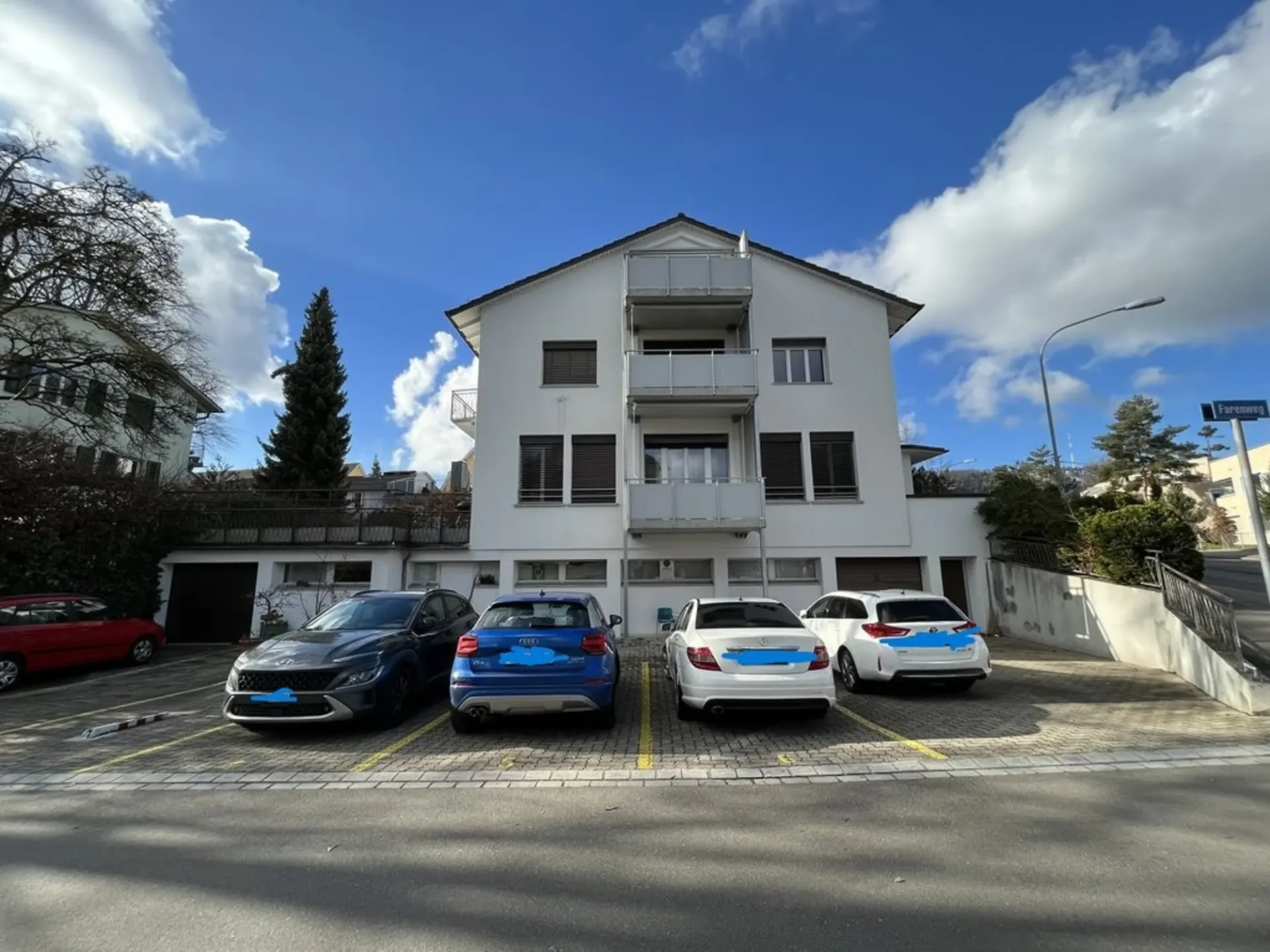 Studio, storage, or hobby space in Wollishofen - approx. 95 m2