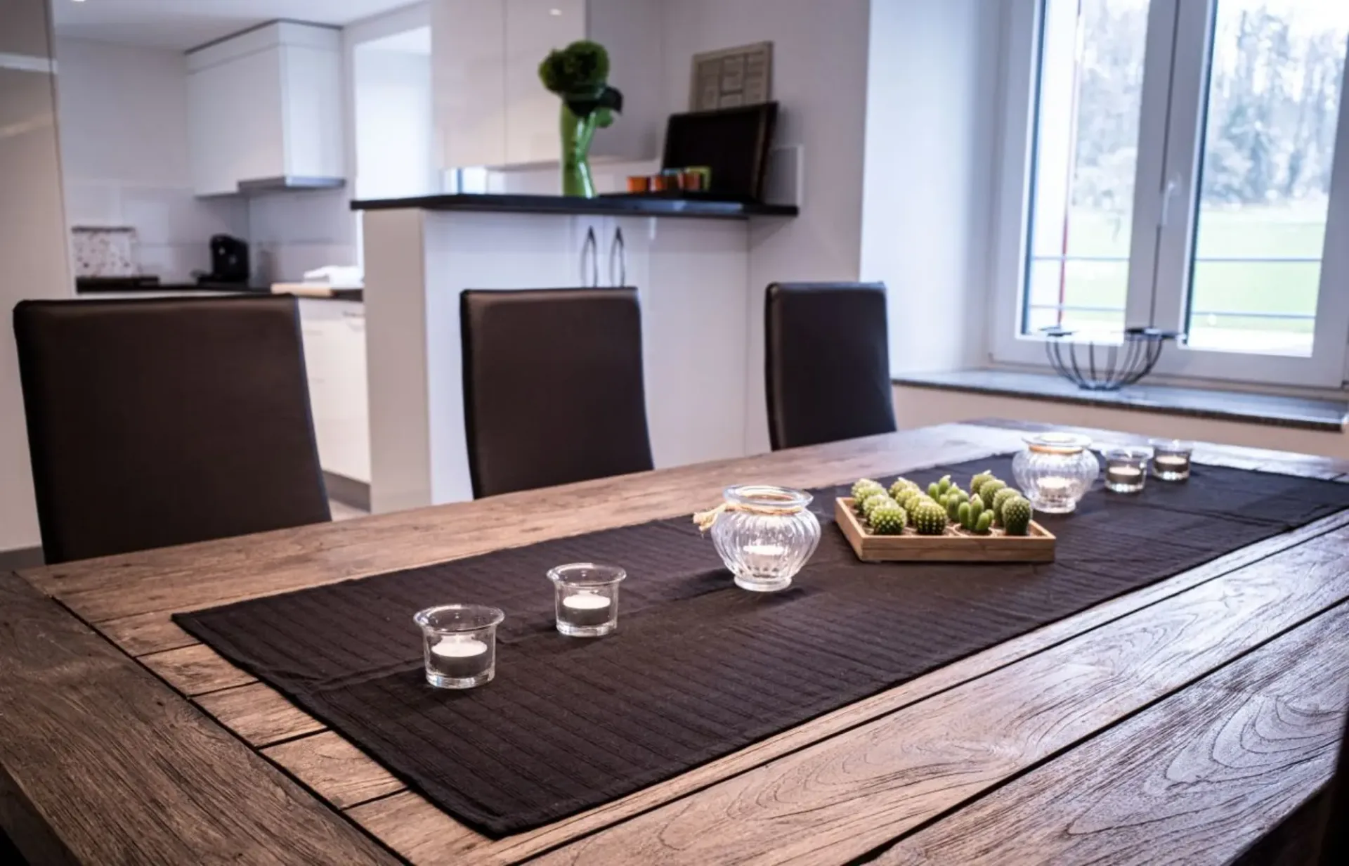 Moderne 4.5-Zimmer-Wohnung im Grünen mit Südbalkon