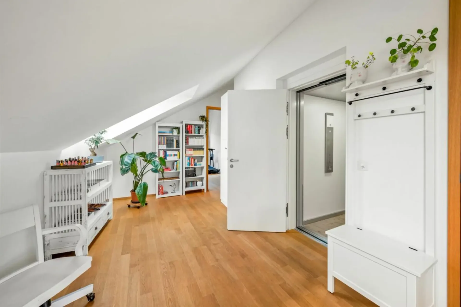 Licht. Raum. Zuhause. | Light. Space. Home.