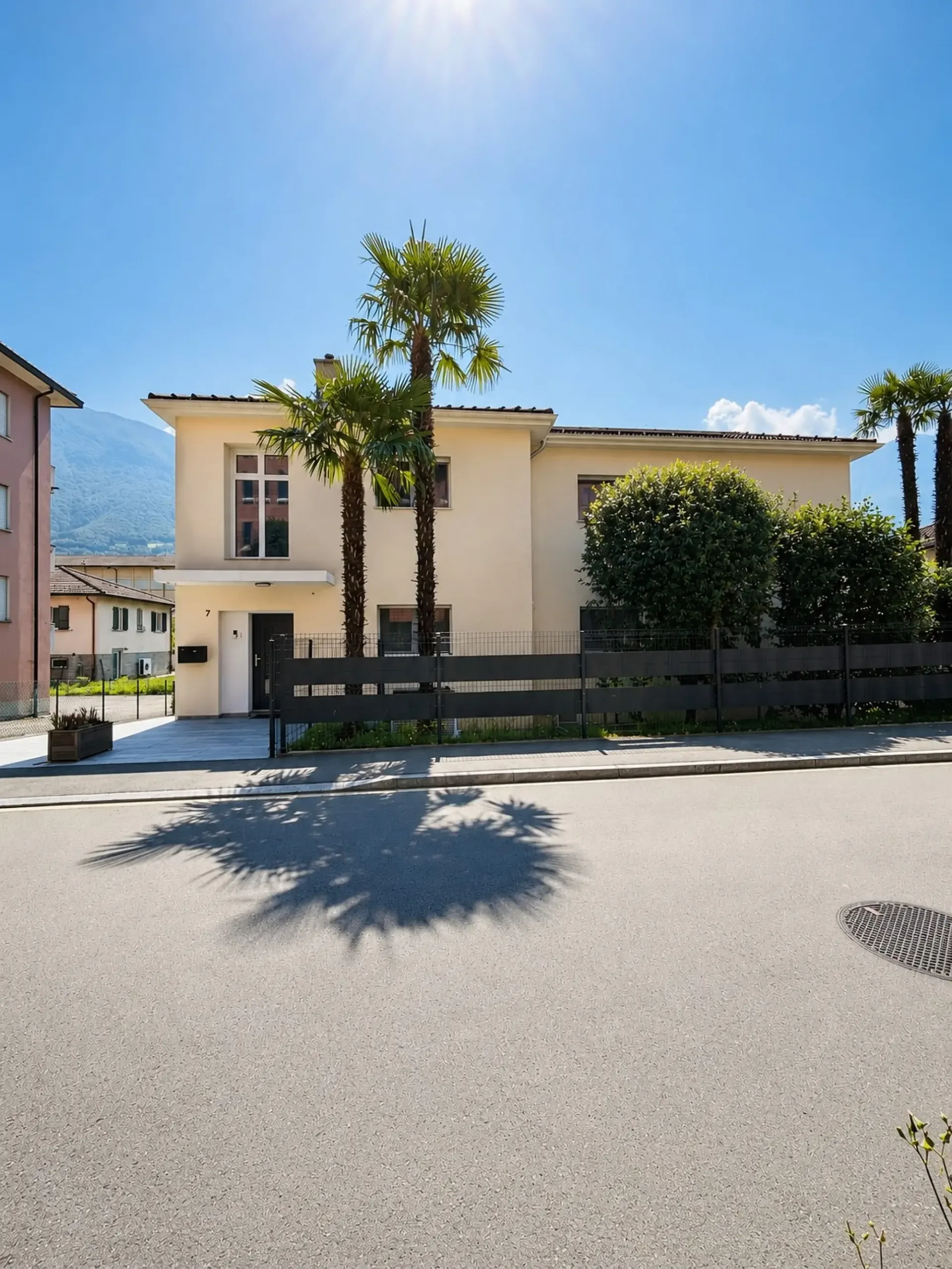 Exklusives Einfamilienhaus in bevorzugter Lage in Bellinzona