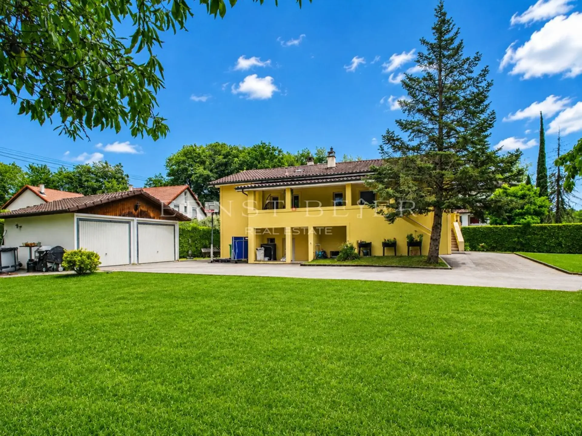 ESCLUSIVITÀ - Ampia casa familiare con giardino, terrazze a Founex