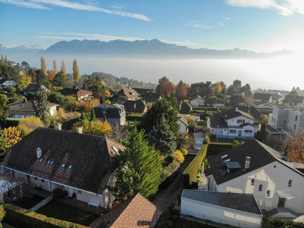 Luxuswohnung mit 5,5 Zimmern, Terrasse und Seeblick