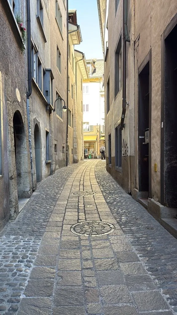 Work where others stroll - commercial space directly on the Rhine!