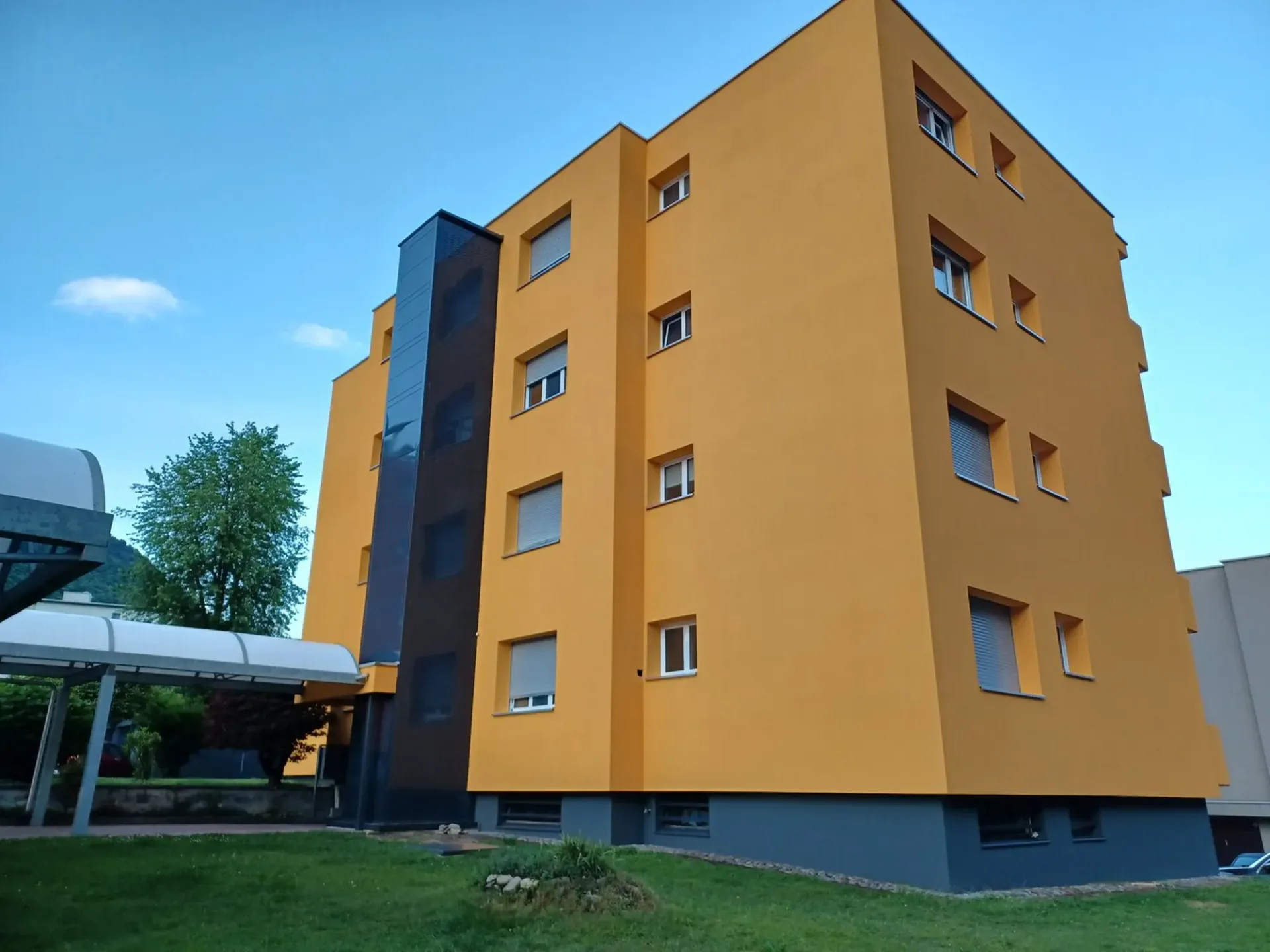 Helles 3.5-Zimmer-Apartment in Arbedo-Castione
