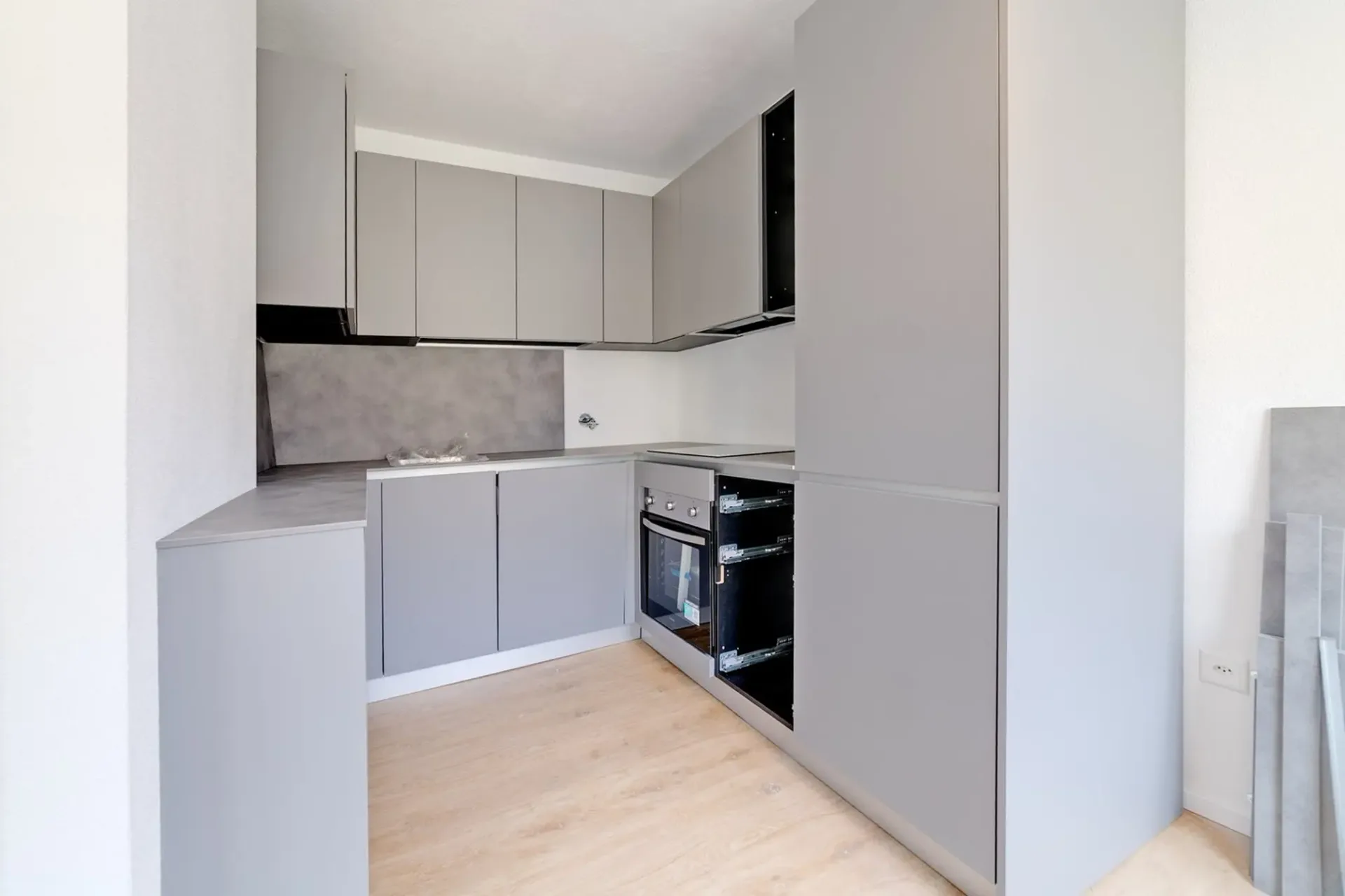 Schönes renoviertes 4.5-Zimmer-Apartment in Cadro