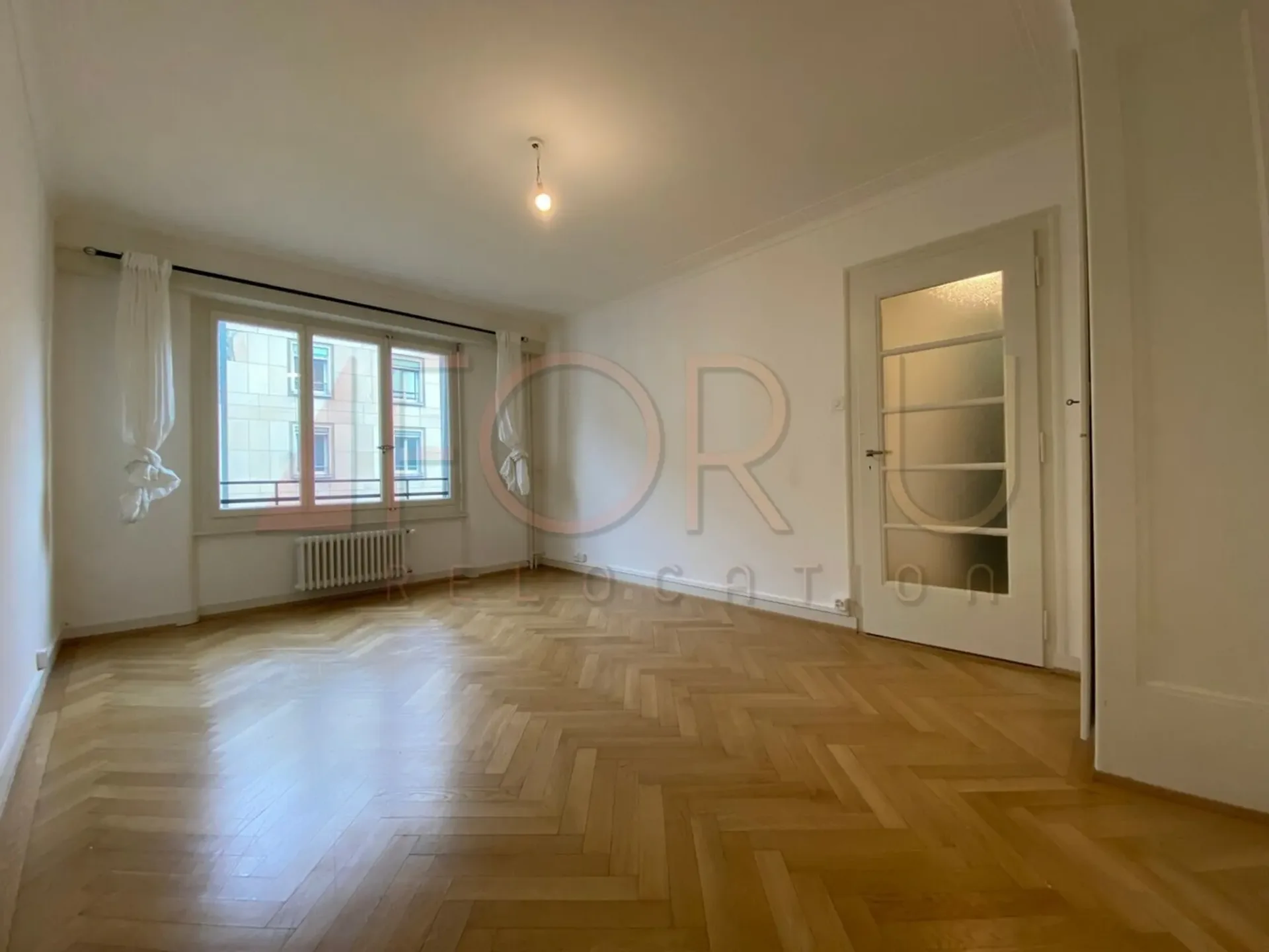 Sympathische 2-Zimmer-Wohnung im alten Stil in Pâquis