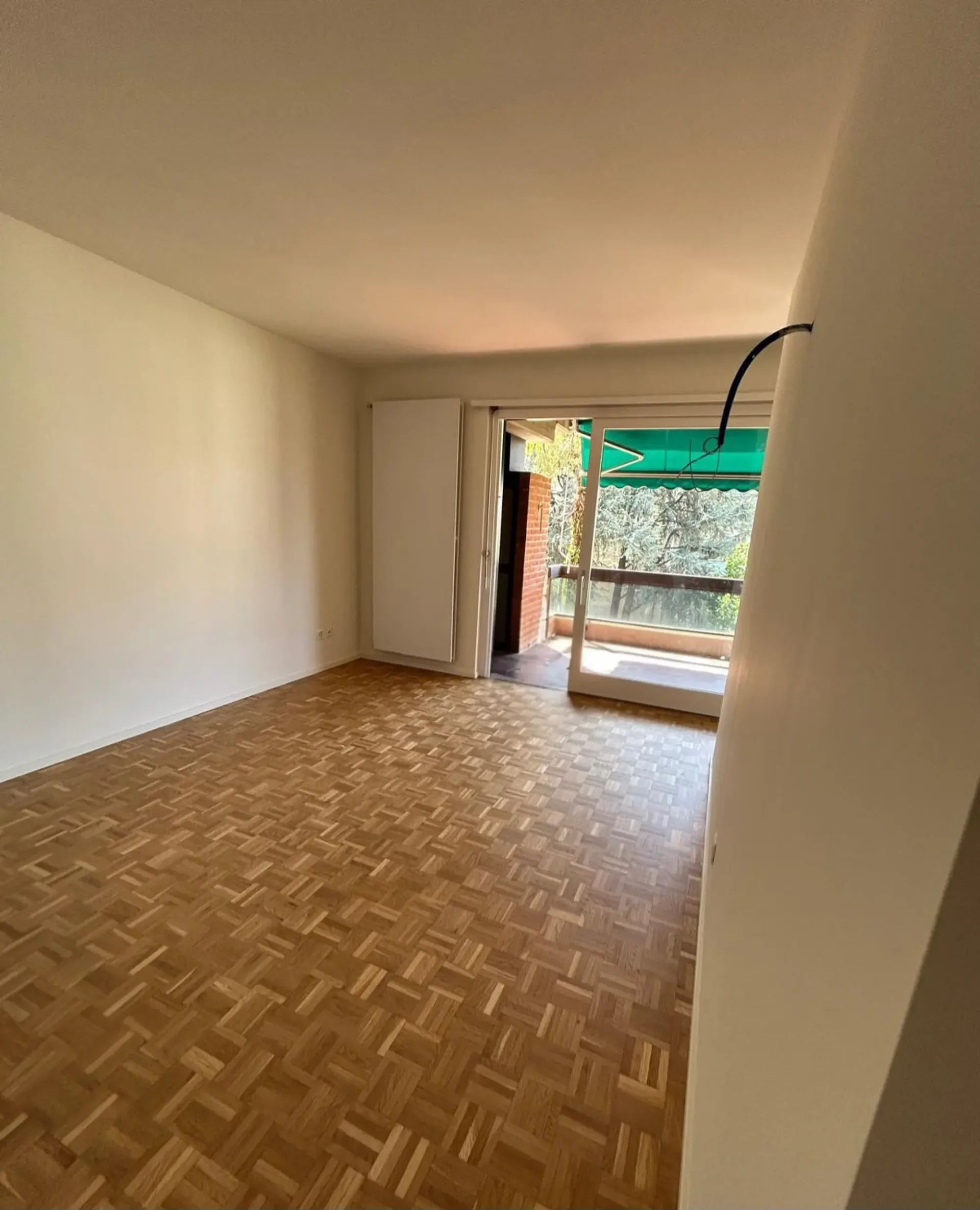 Gemütliche 2-Zimmer-Wohnung mit Balkon - Renoviert