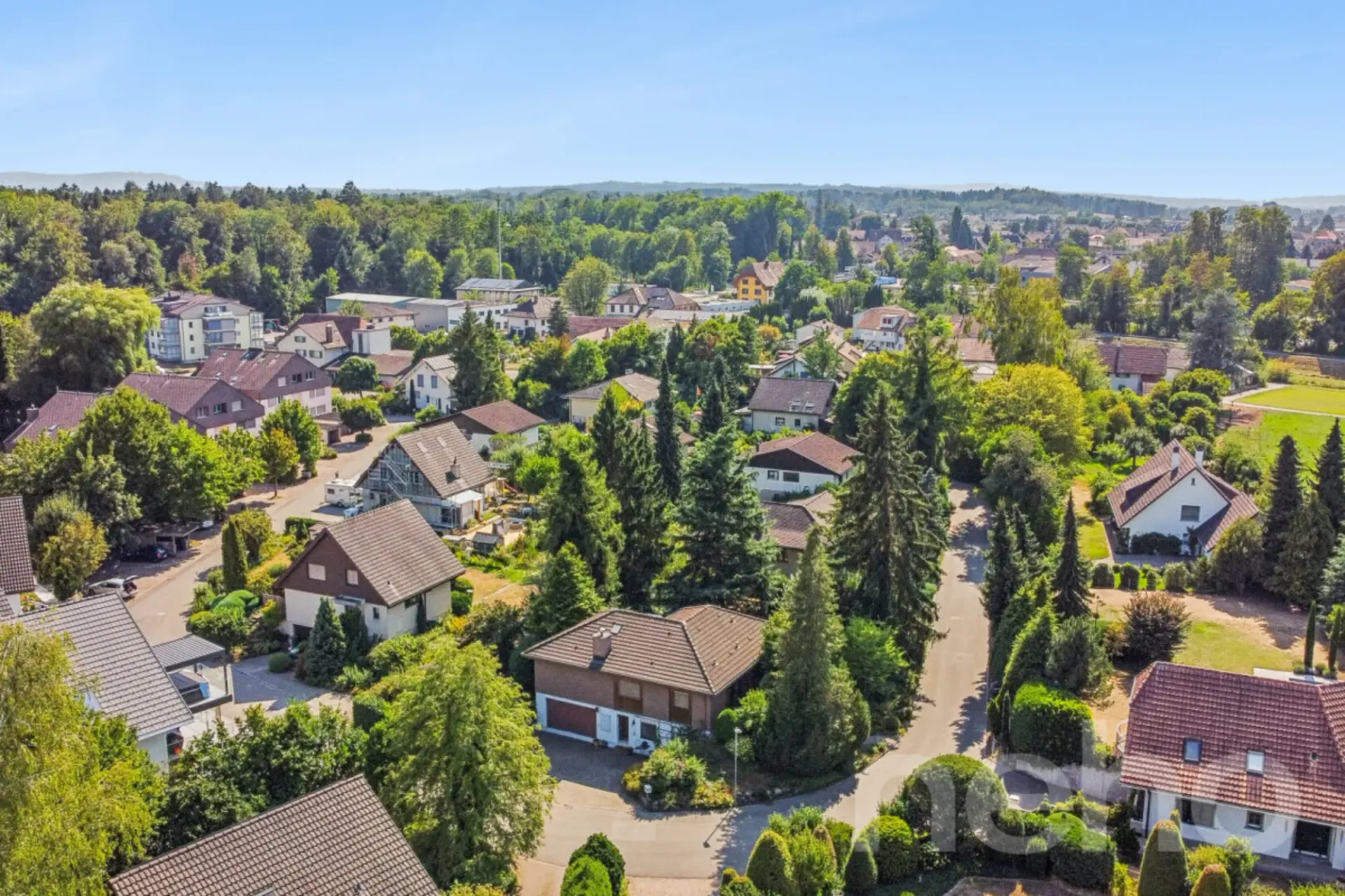 Freistehendes Einfamilienhaus auf 1'127 m² Traumgrundstück