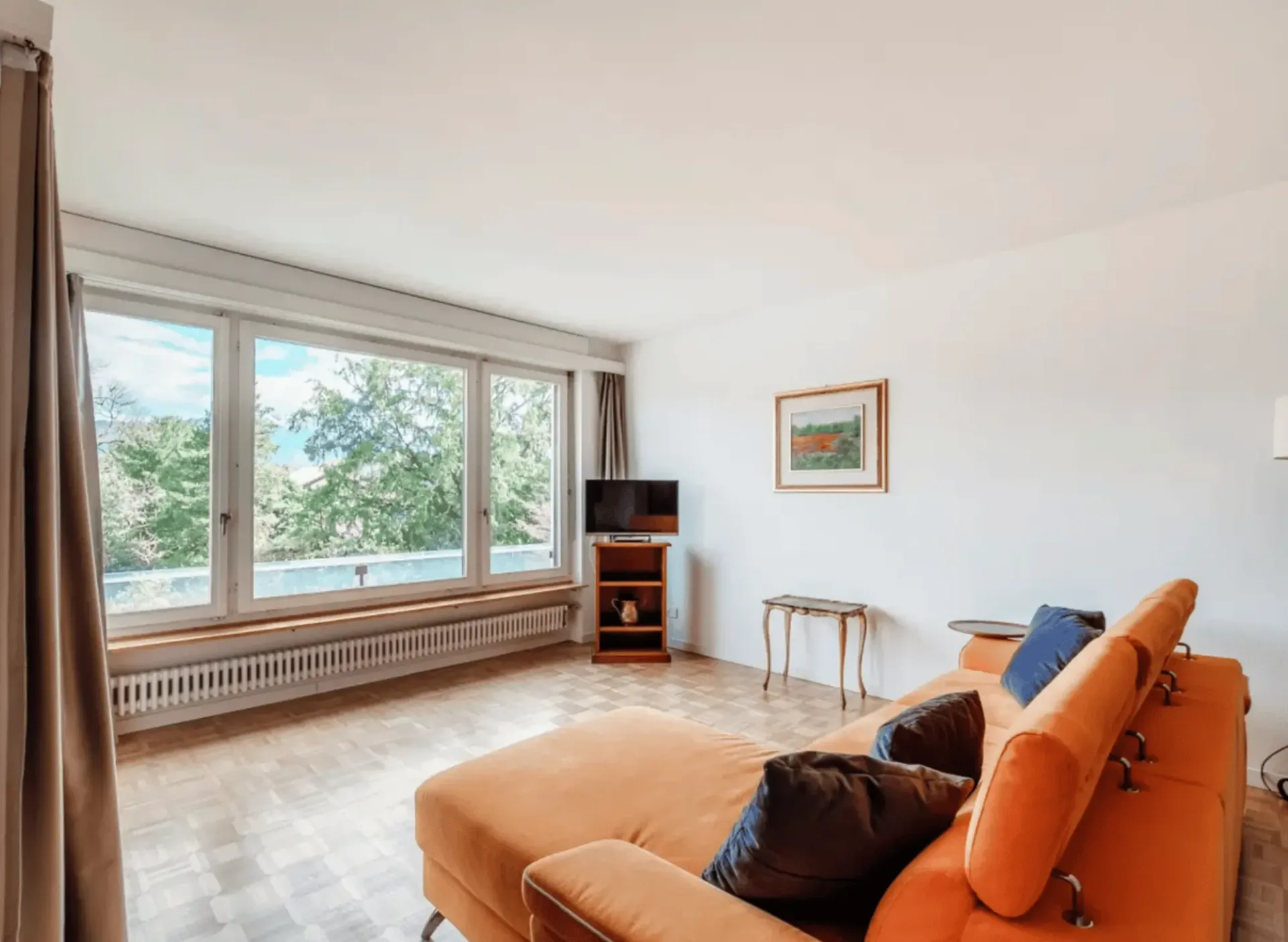 Zweizimmerwohnung mit möbliertem Panoramabalkon – Agra, Collina d’Oro