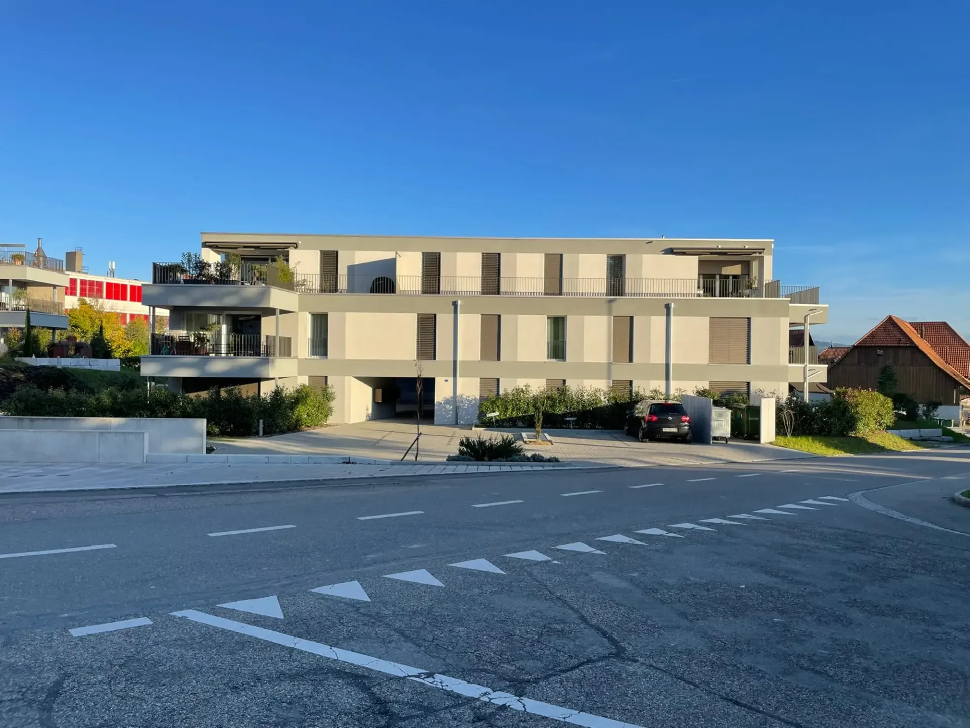 Einstellhallenplatz in Täuffelen zu vermieten