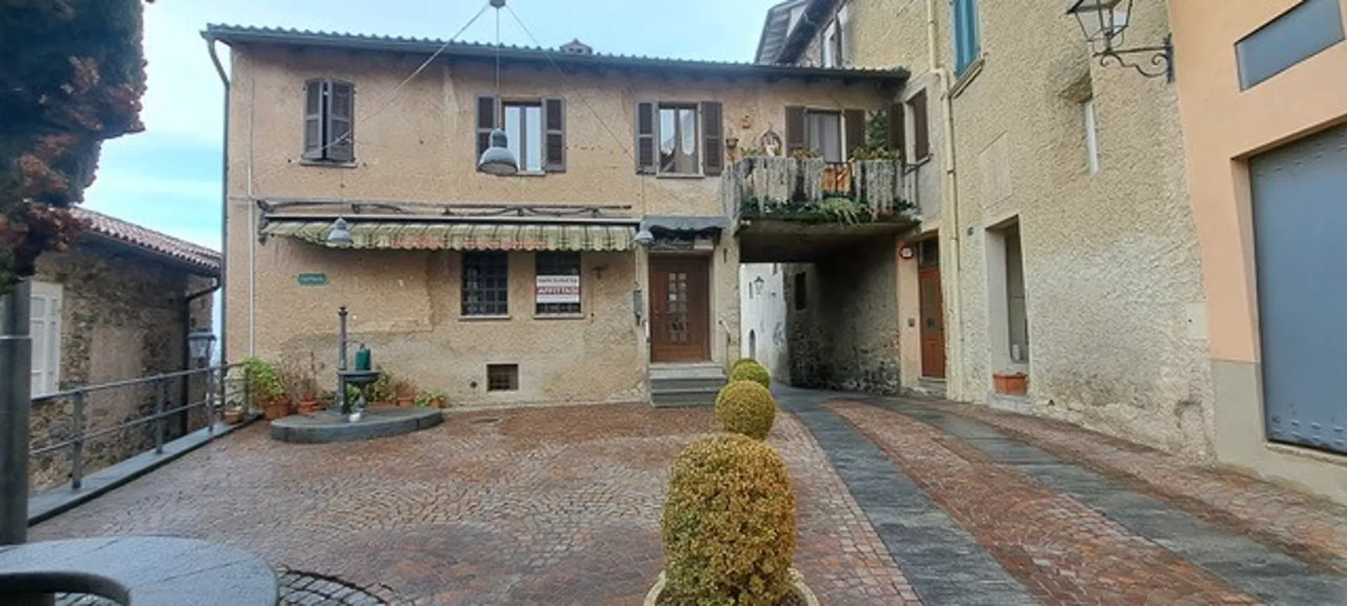 Mietobjekt Büro/Atelier in Vico Morcote