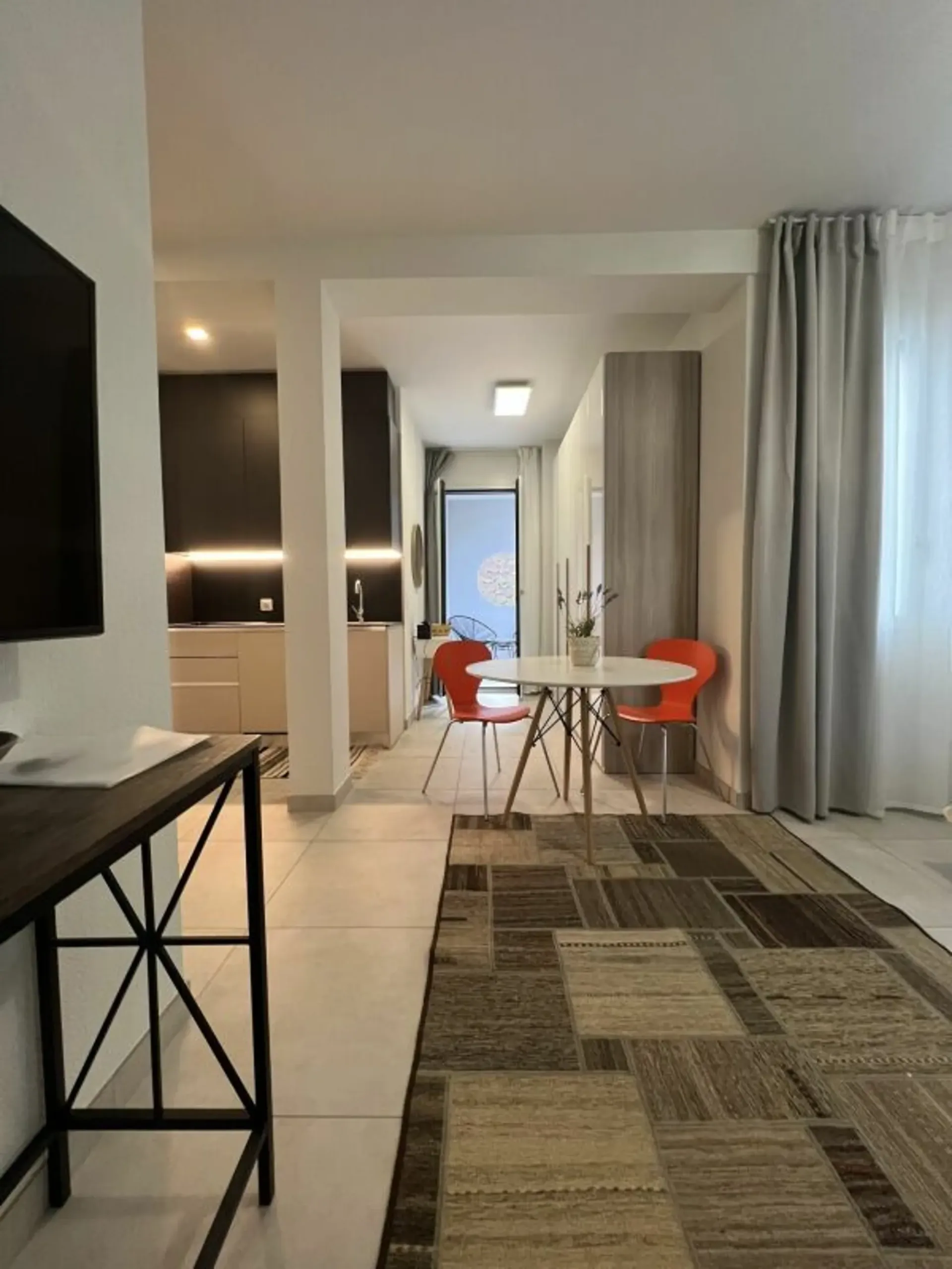 Eingerichtetes Einzimmerapartment Lugano