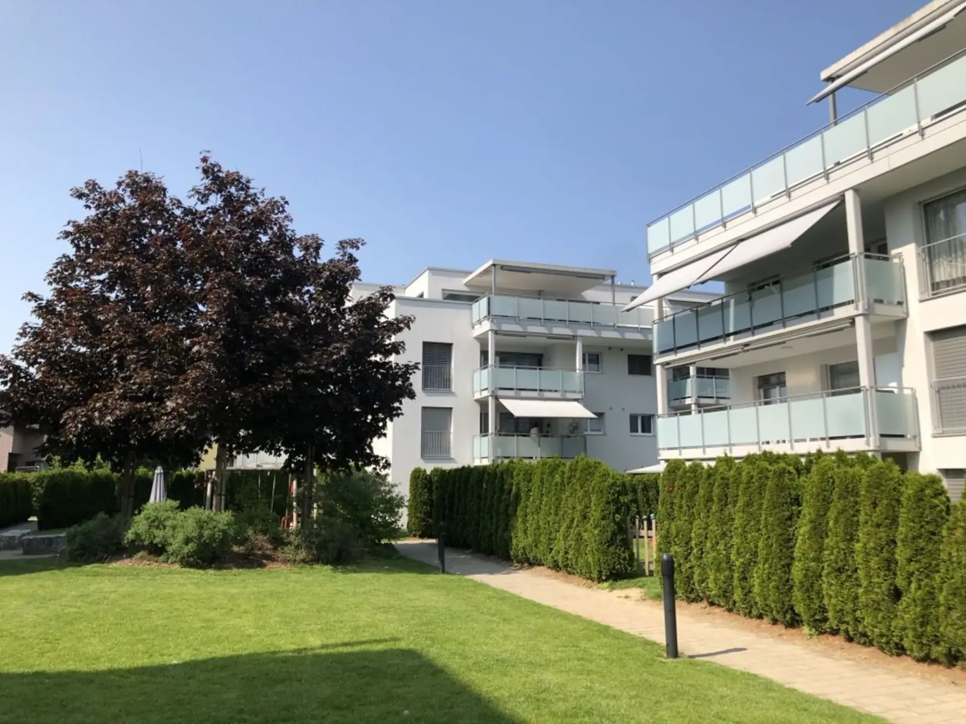 moderne 4.5 Zi.-Wohnung im Dorfzentrum