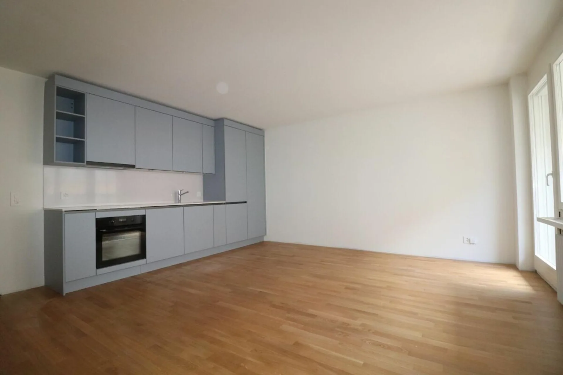 Prima locazione dopo nuova costruzione - appartamento 2 ½ locali a Gundeli (vicino alla stazione SBB)
